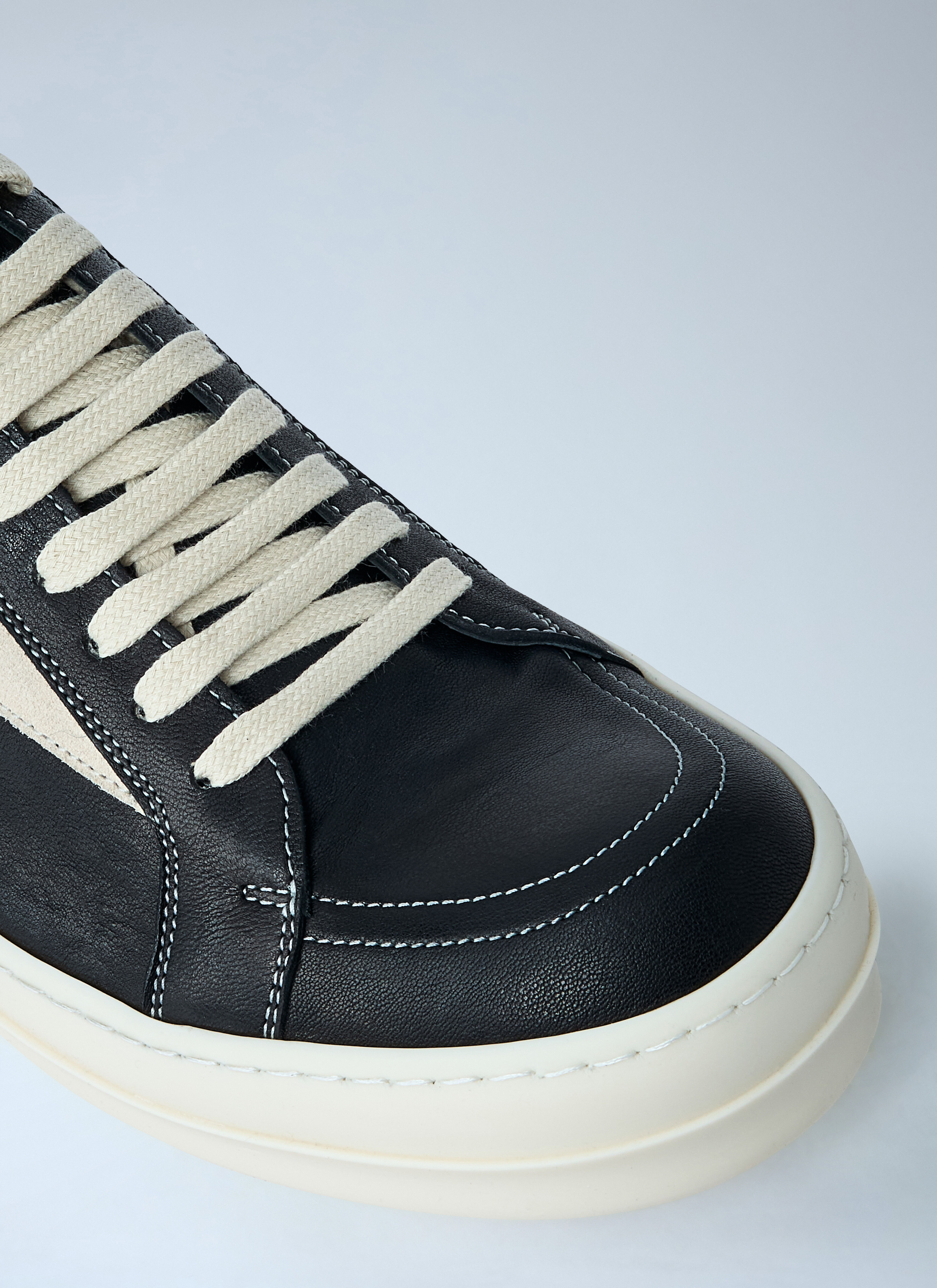 Vintage Sneakers - 3