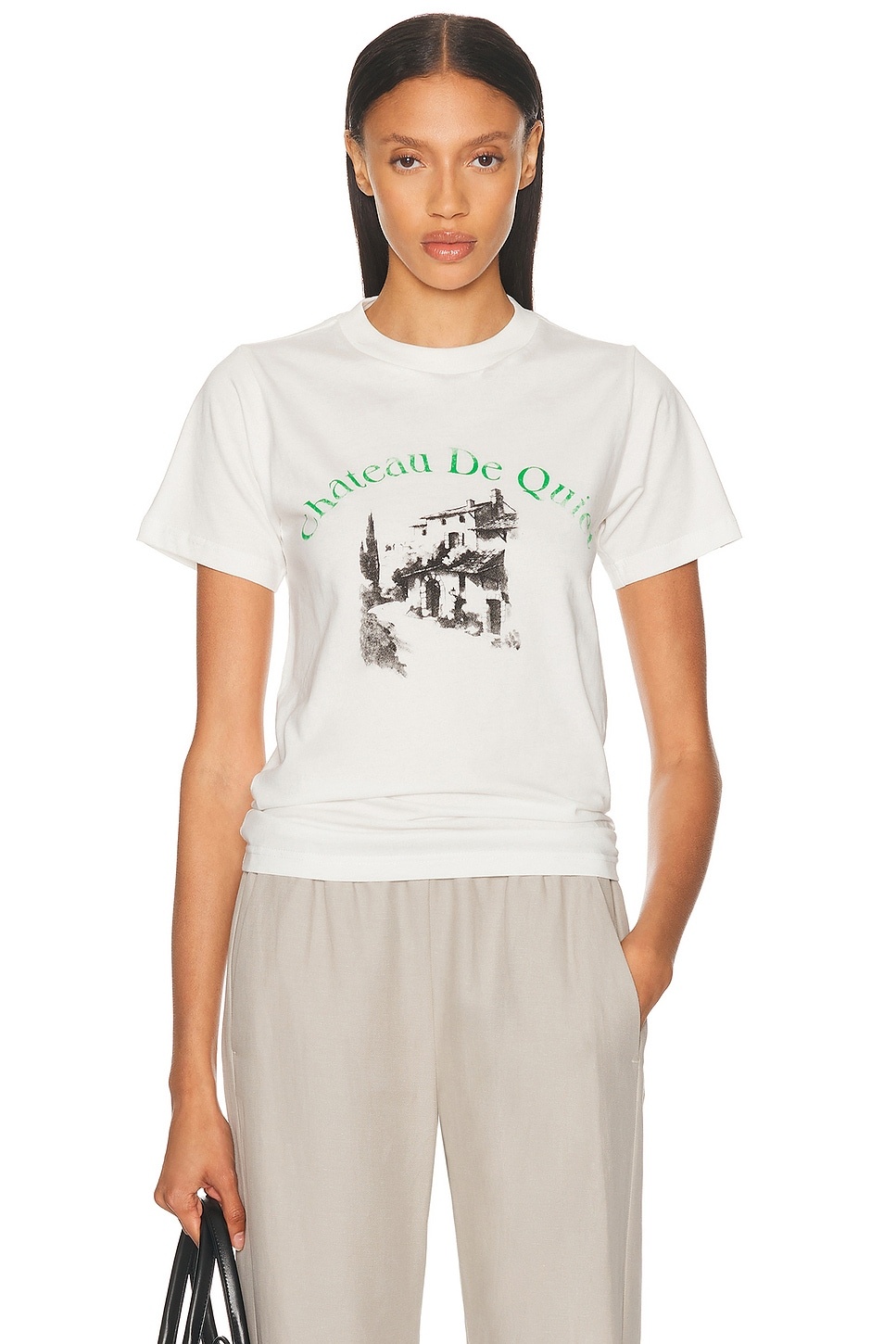 Chateau Tee - 1
