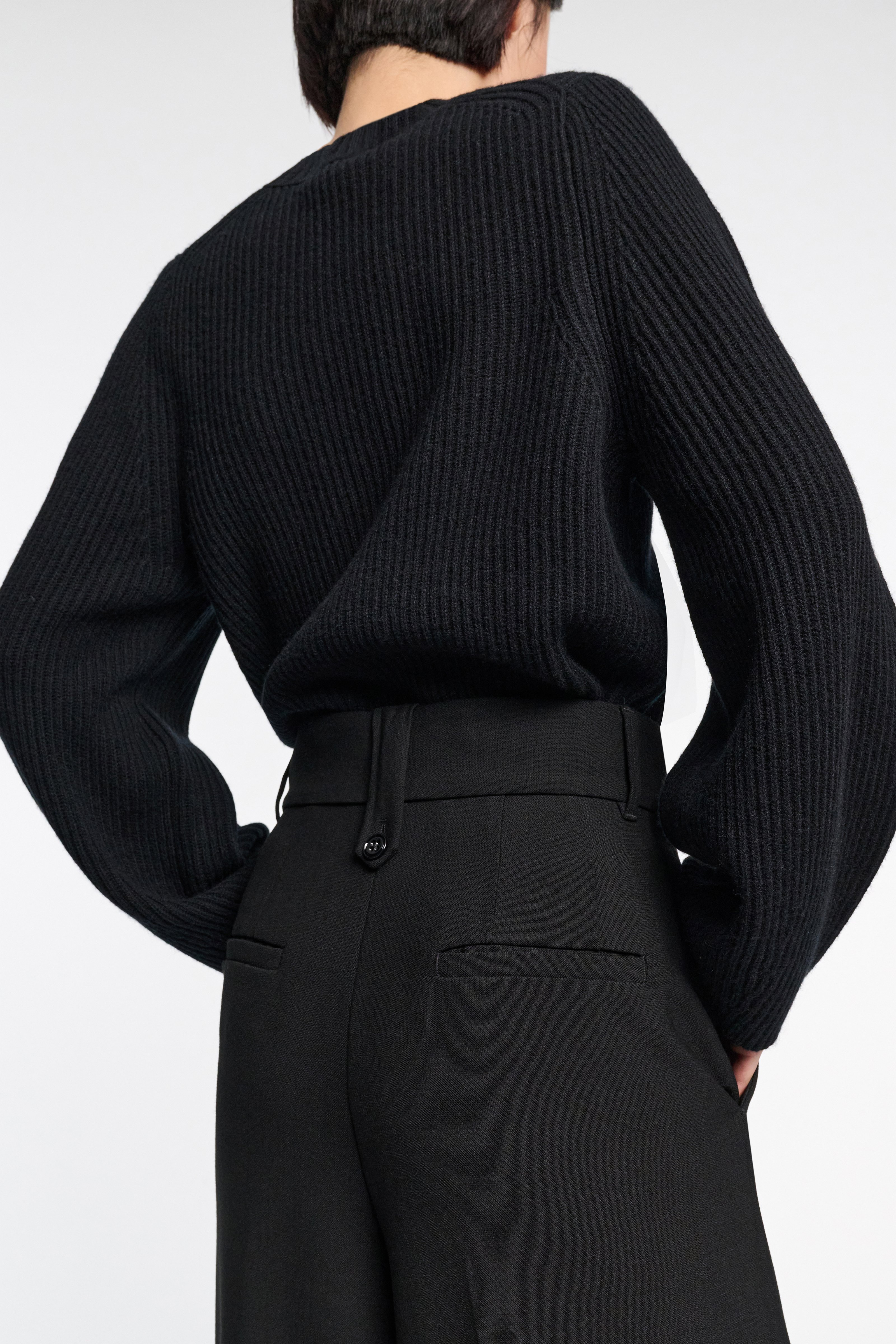 BOLD VOLUMES pullover - 5