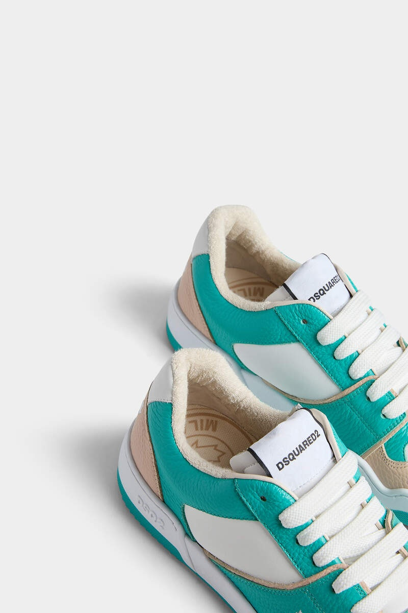 SPIKER SNEAKERS 5