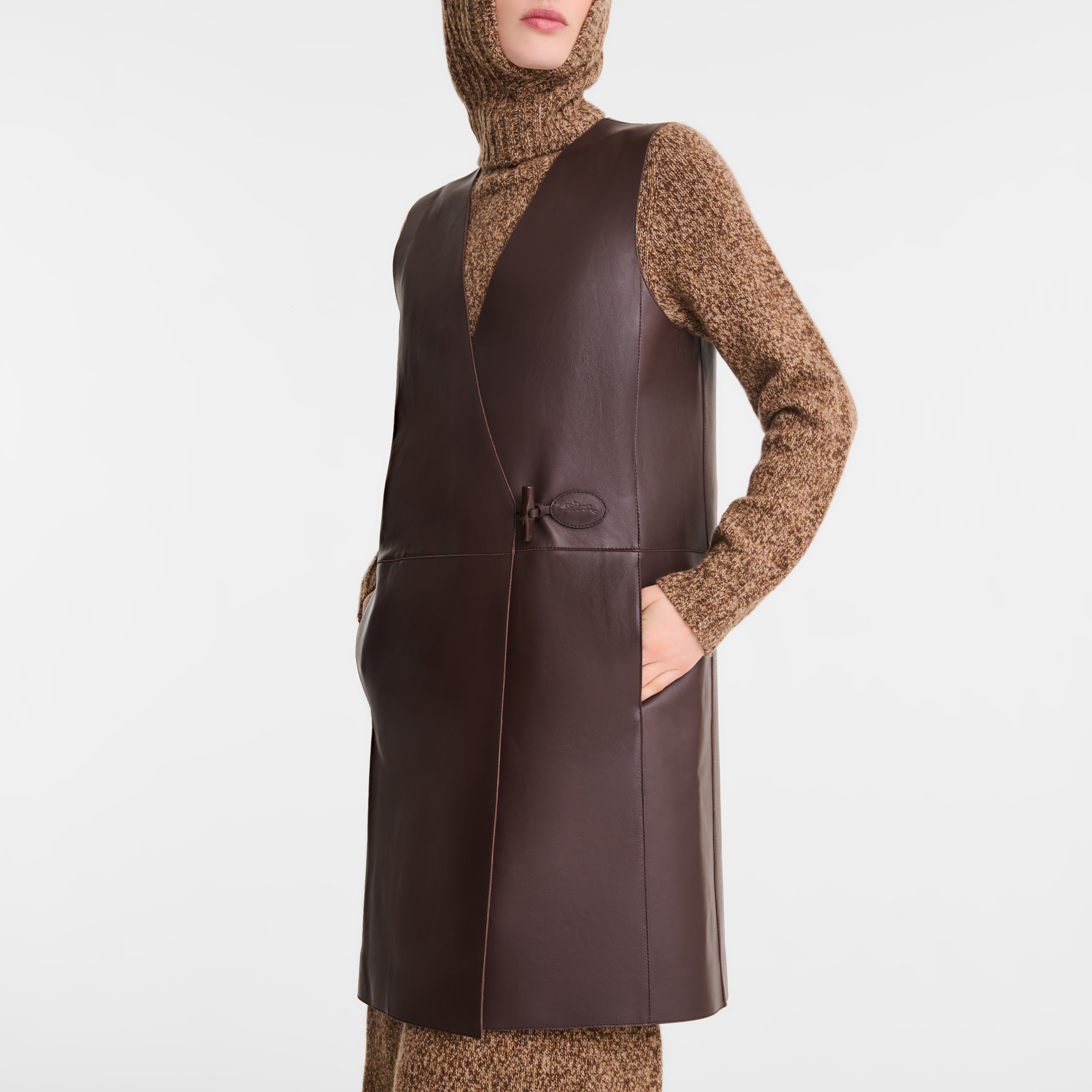 Sleeveless jacket Ebony - Leather - 4