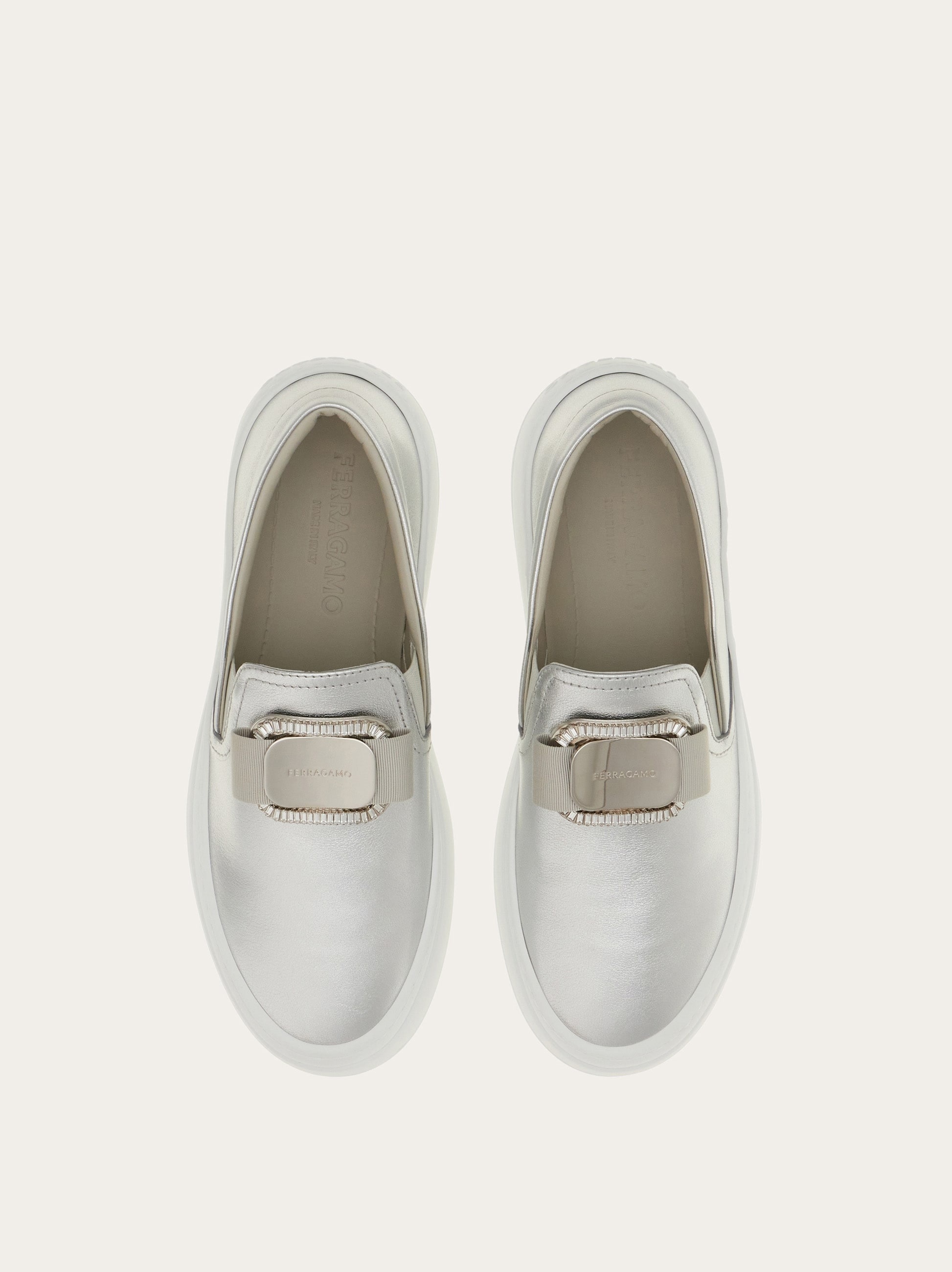 New Vara plate slip on - 2