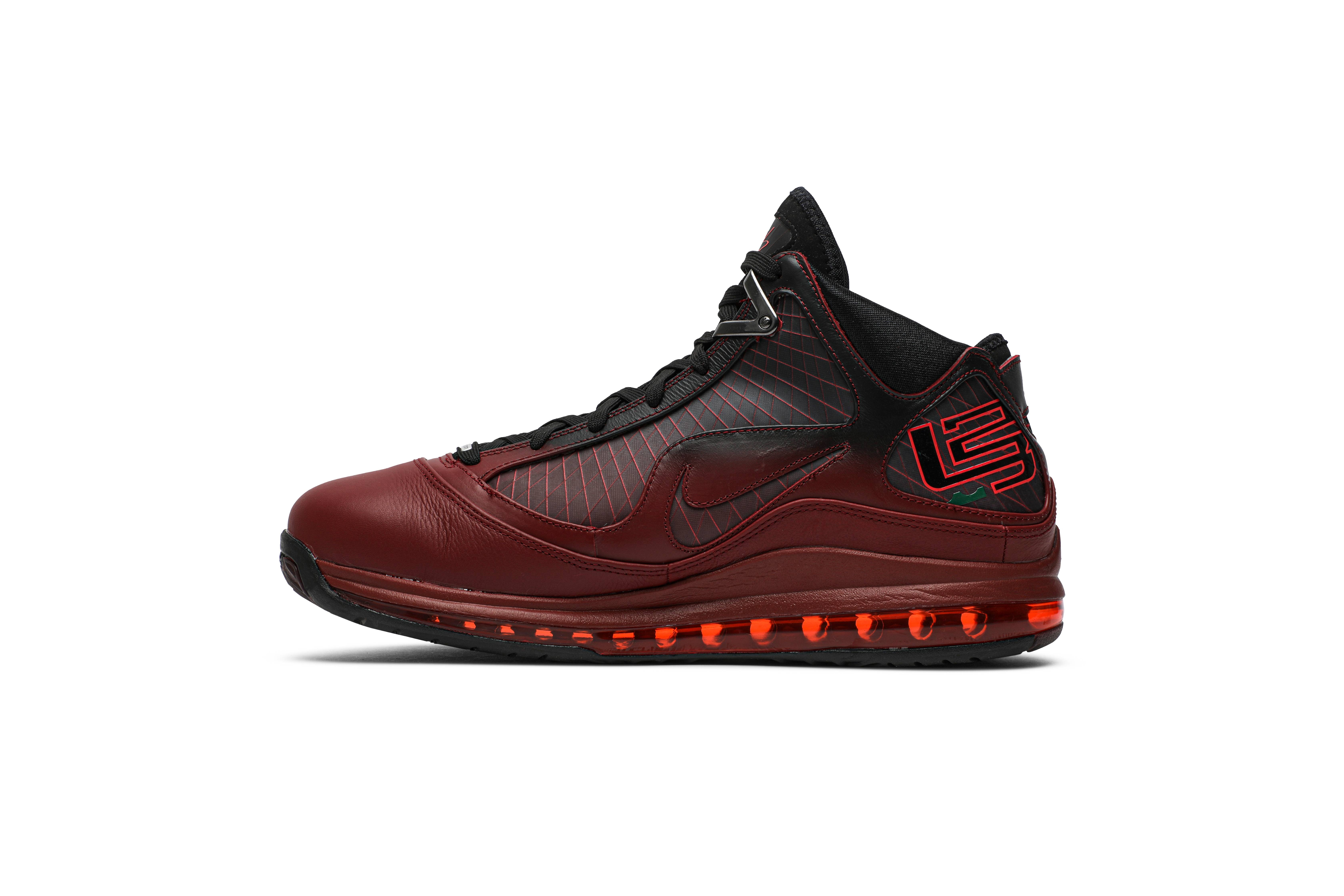 Air Max LeBron 7 Retro QS 'Christmas' 2019 - 3