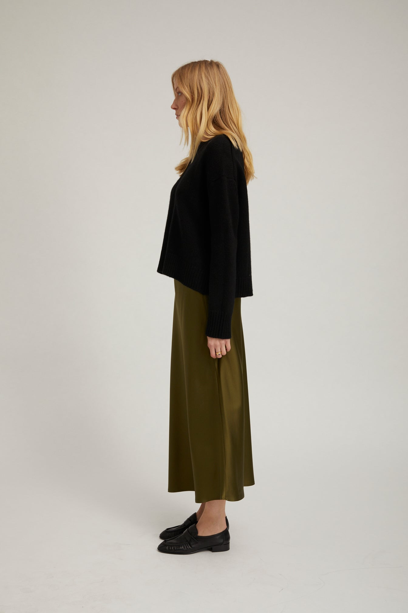 BLACK HEAVY CASHMERE SWEATER - 3