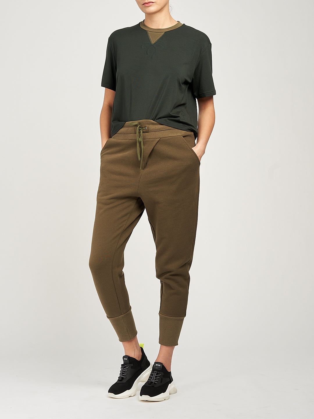DOMINIQUE TEE - 4