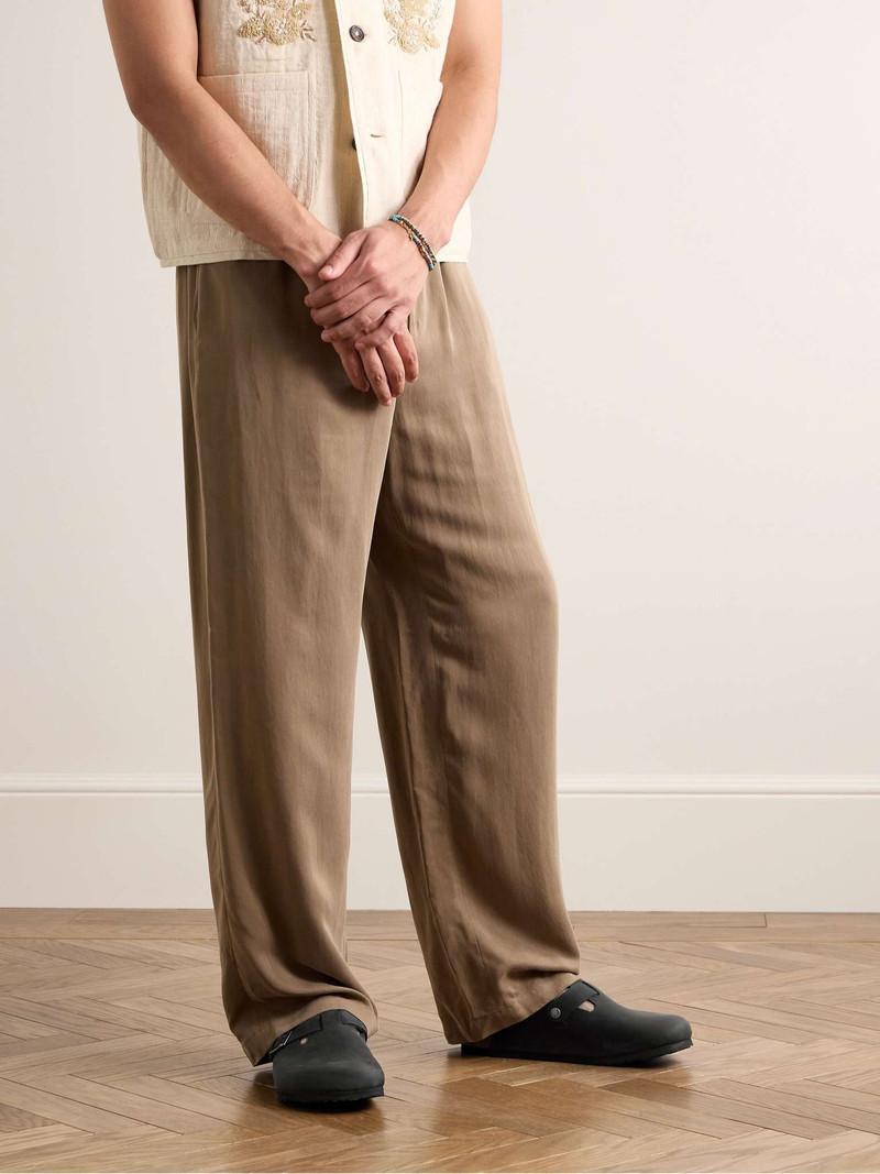 BIRKENSTOCK Boston Oiled-Leather Clogs outlook