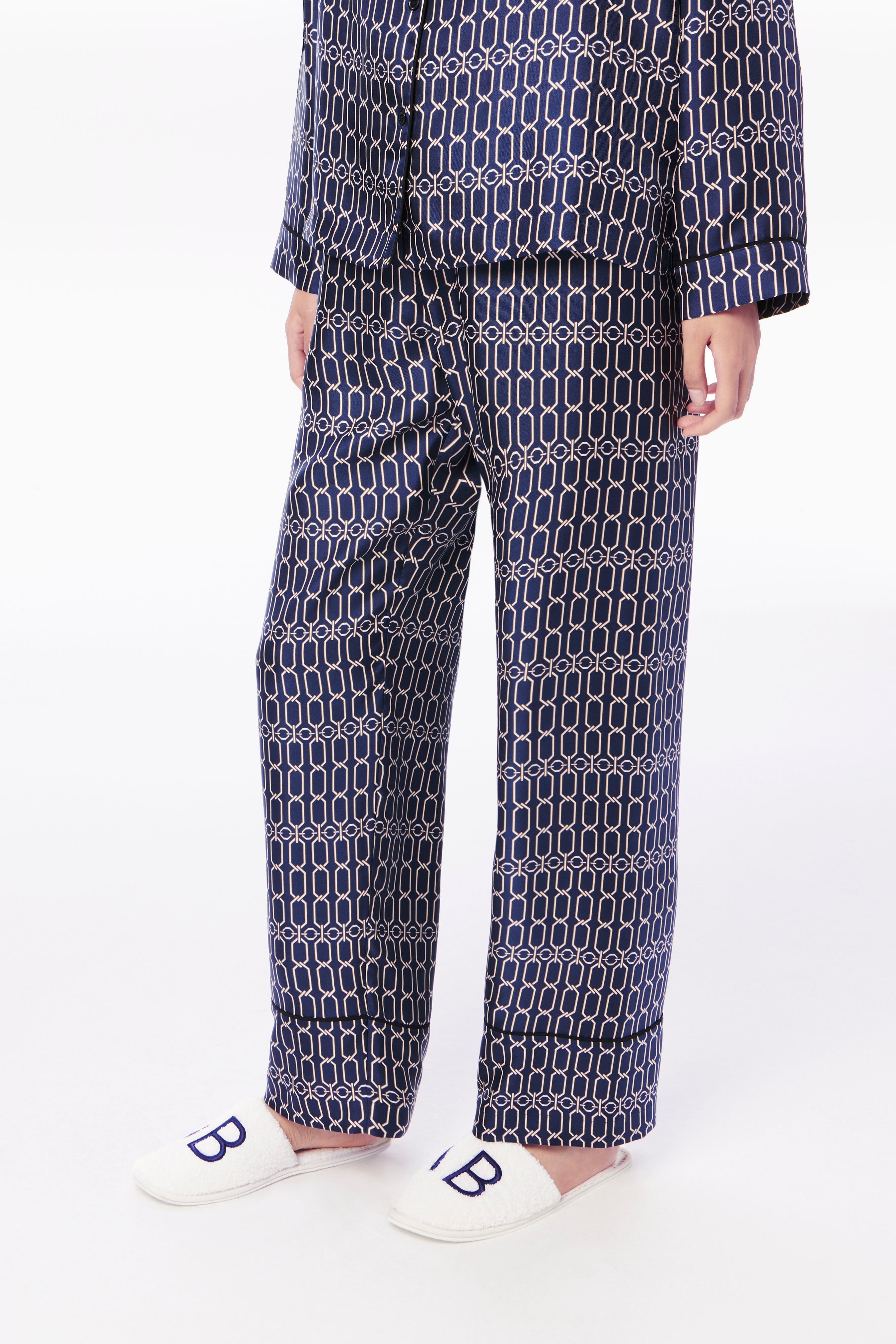 Chain Print Pyjama Set in Navy - 5