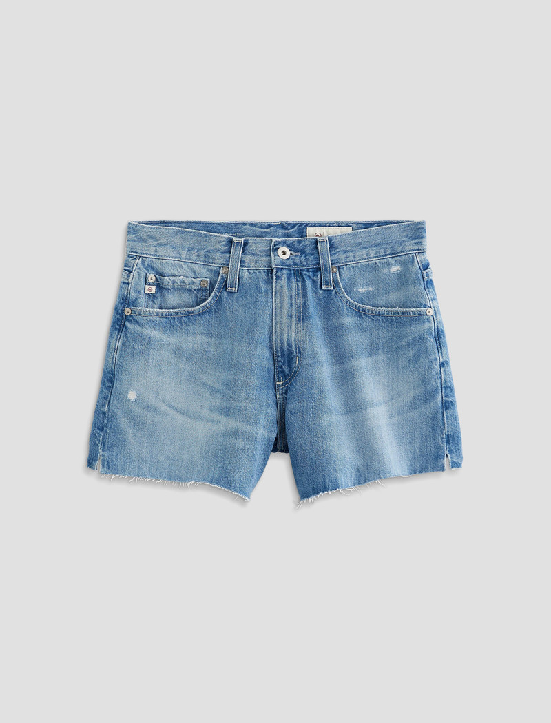 Halle Short 1
