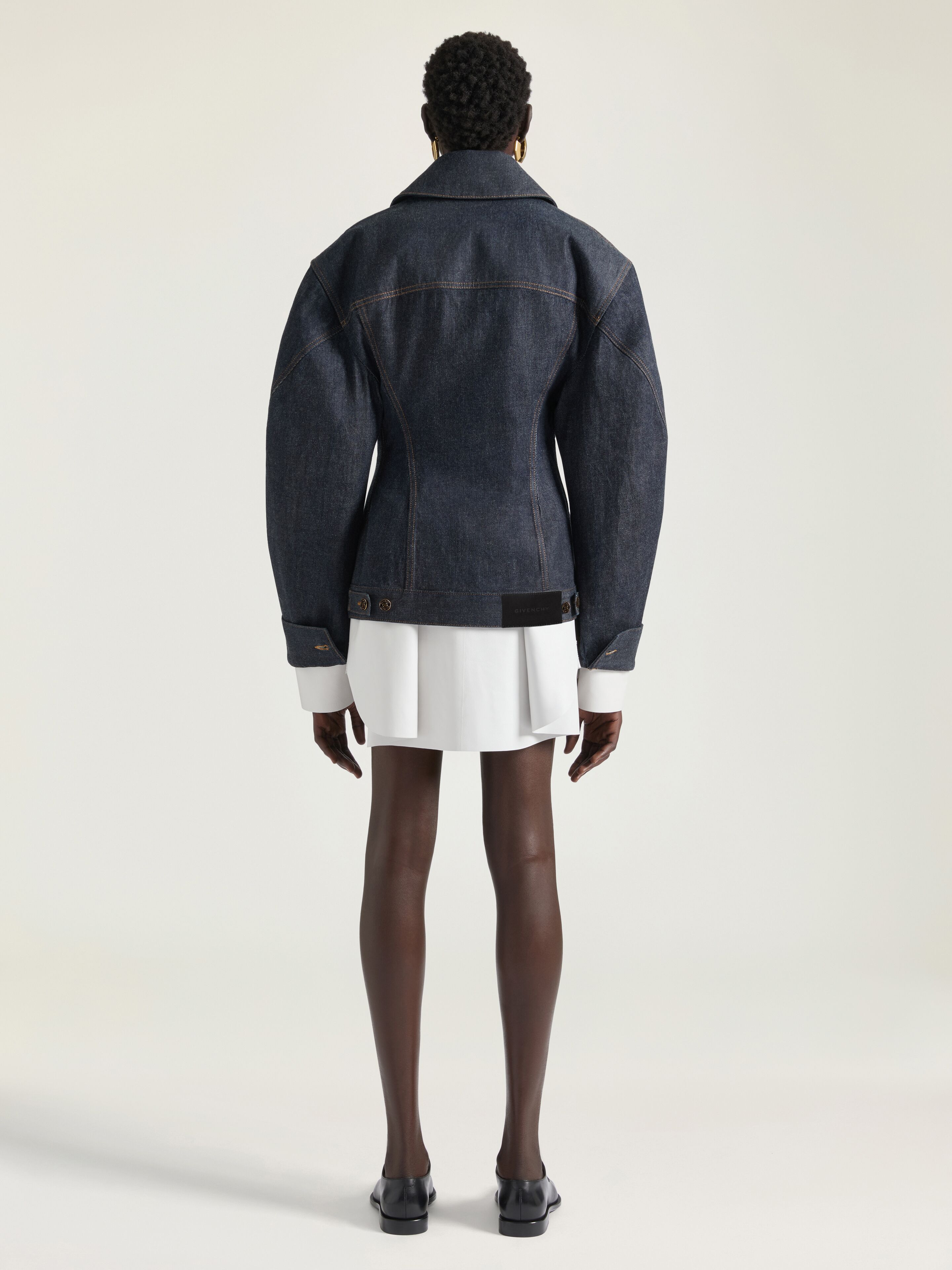 CINCHED JACKET IN RAW DENIM - 3