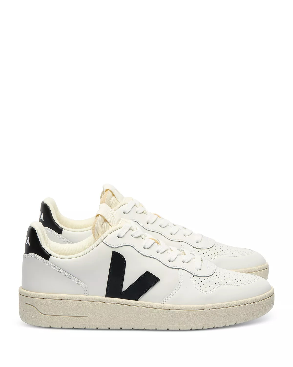 Men's V-10 Low Top Mesh and Suede Sneakers - 3