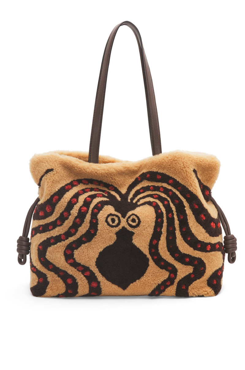 XL Flamenco clutch octopus in shearling 2