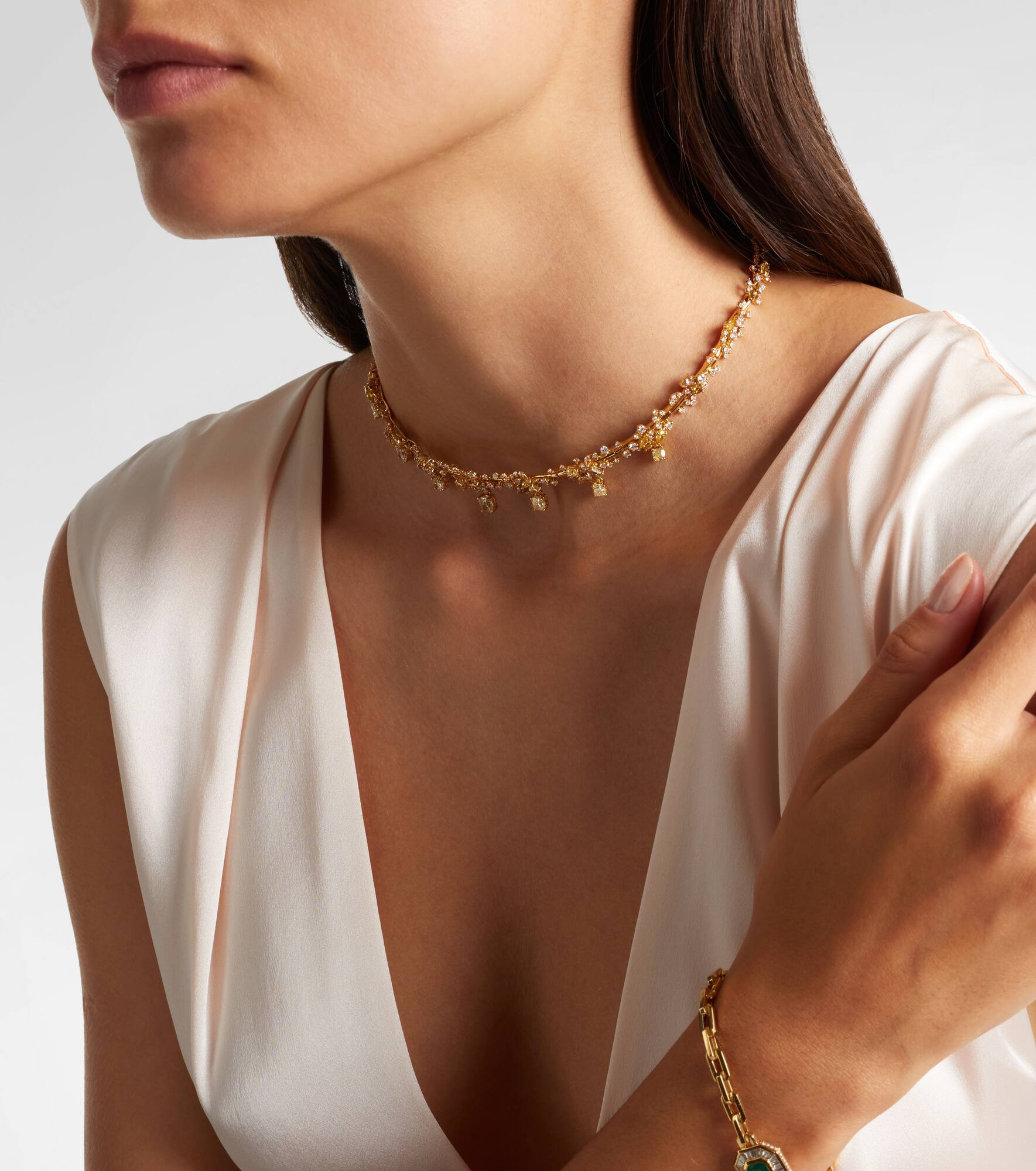 18kt gold choker with diamonds - 3