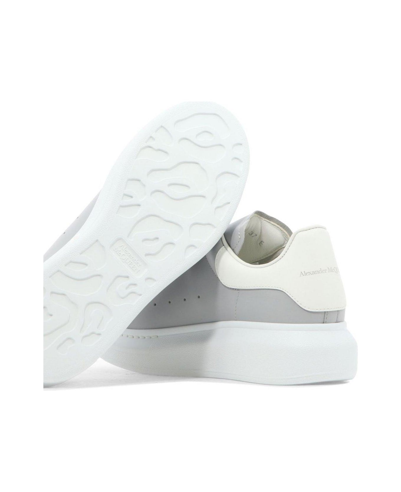 Oversized Low-top Sneakers - 5