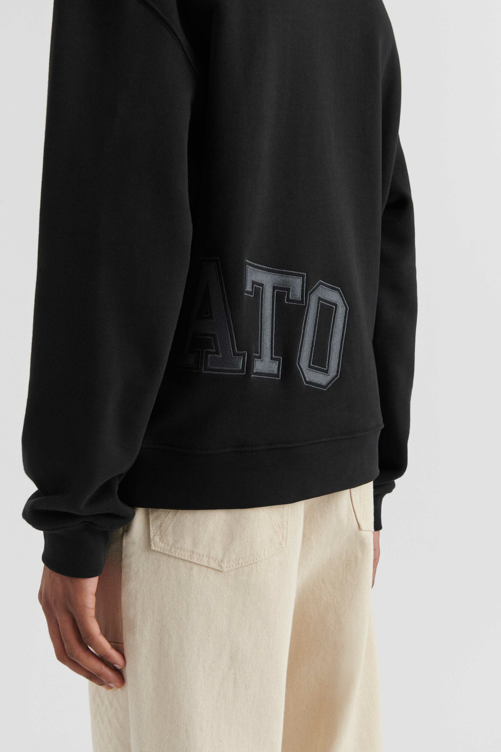 Tilt Sweatshirt - 6