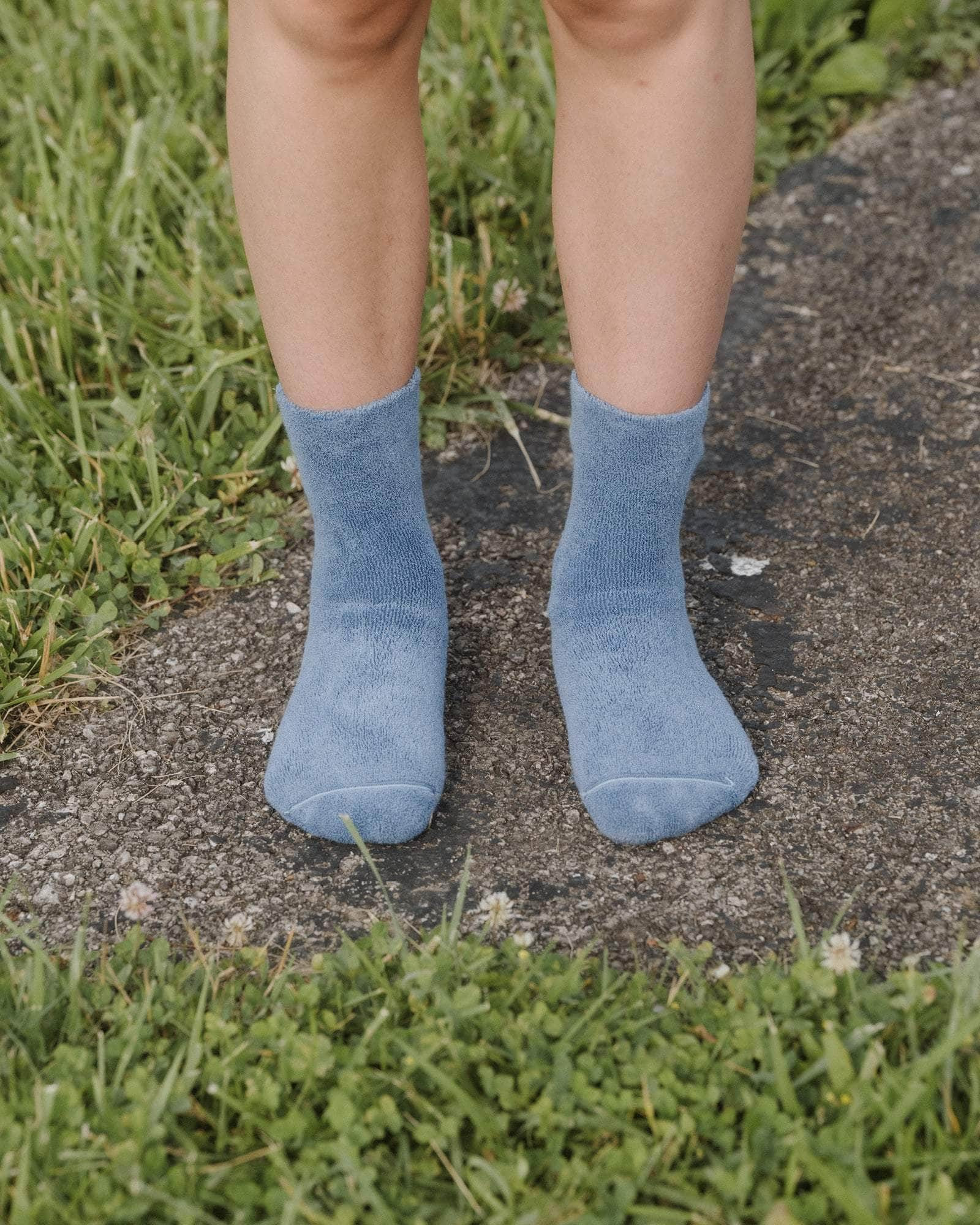 Buckle Overankle Socks - Textured Organic Cotton - 2