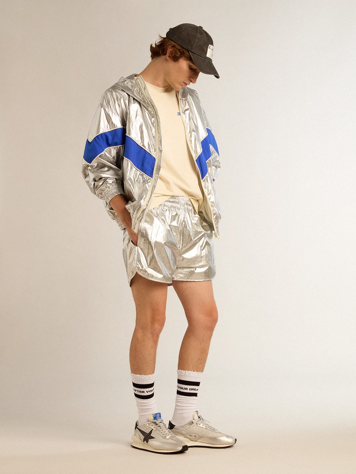 Men's running shorts in silver fabric - 3
