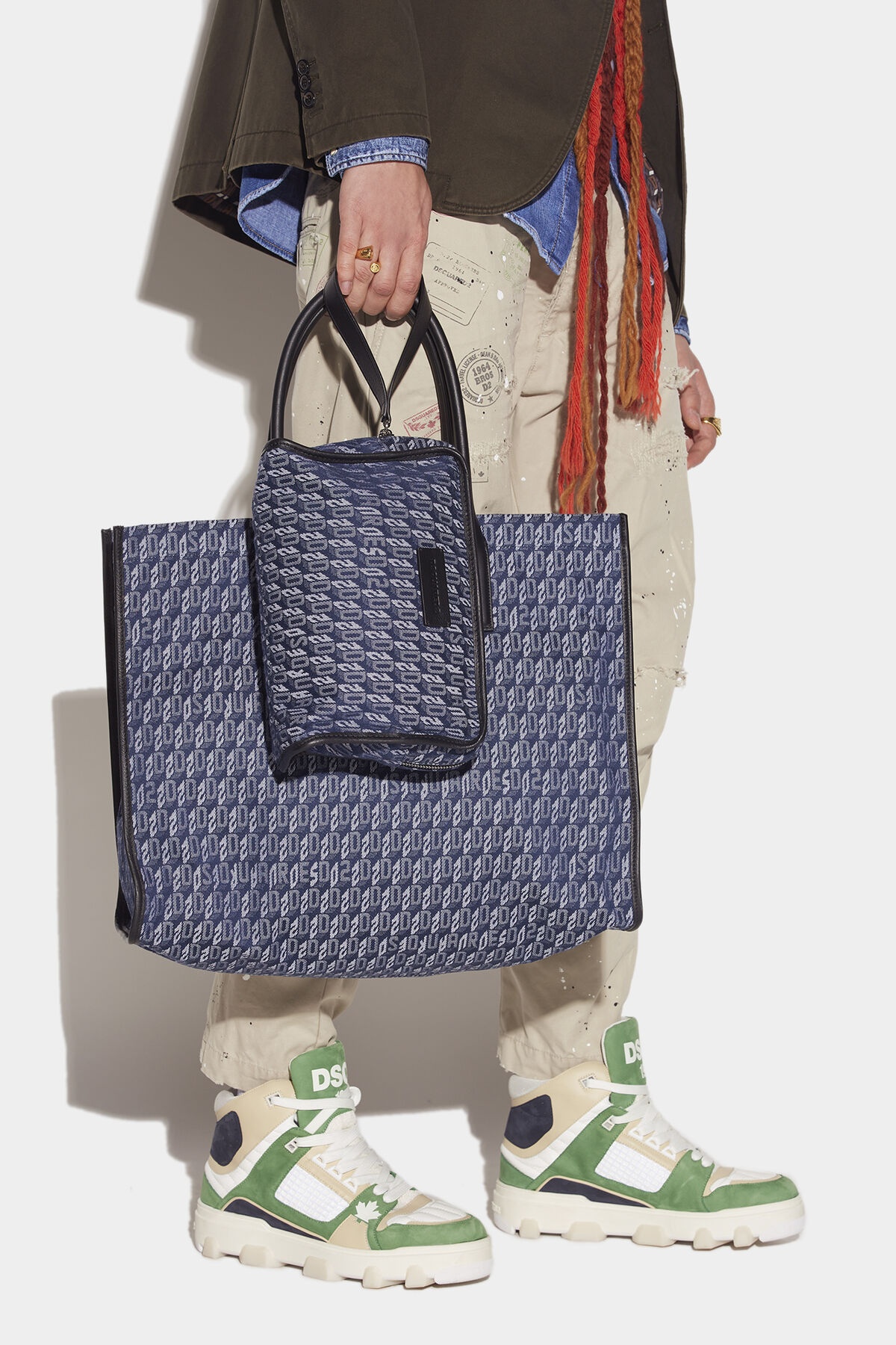 D2 MONOGRAM NEWS SHOPPING BAG - 6