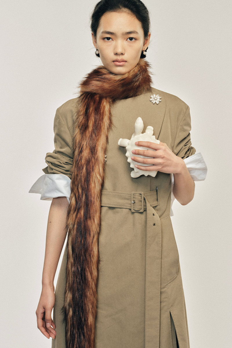 Simone Rocha Slim Faux Fur Scarf outlook