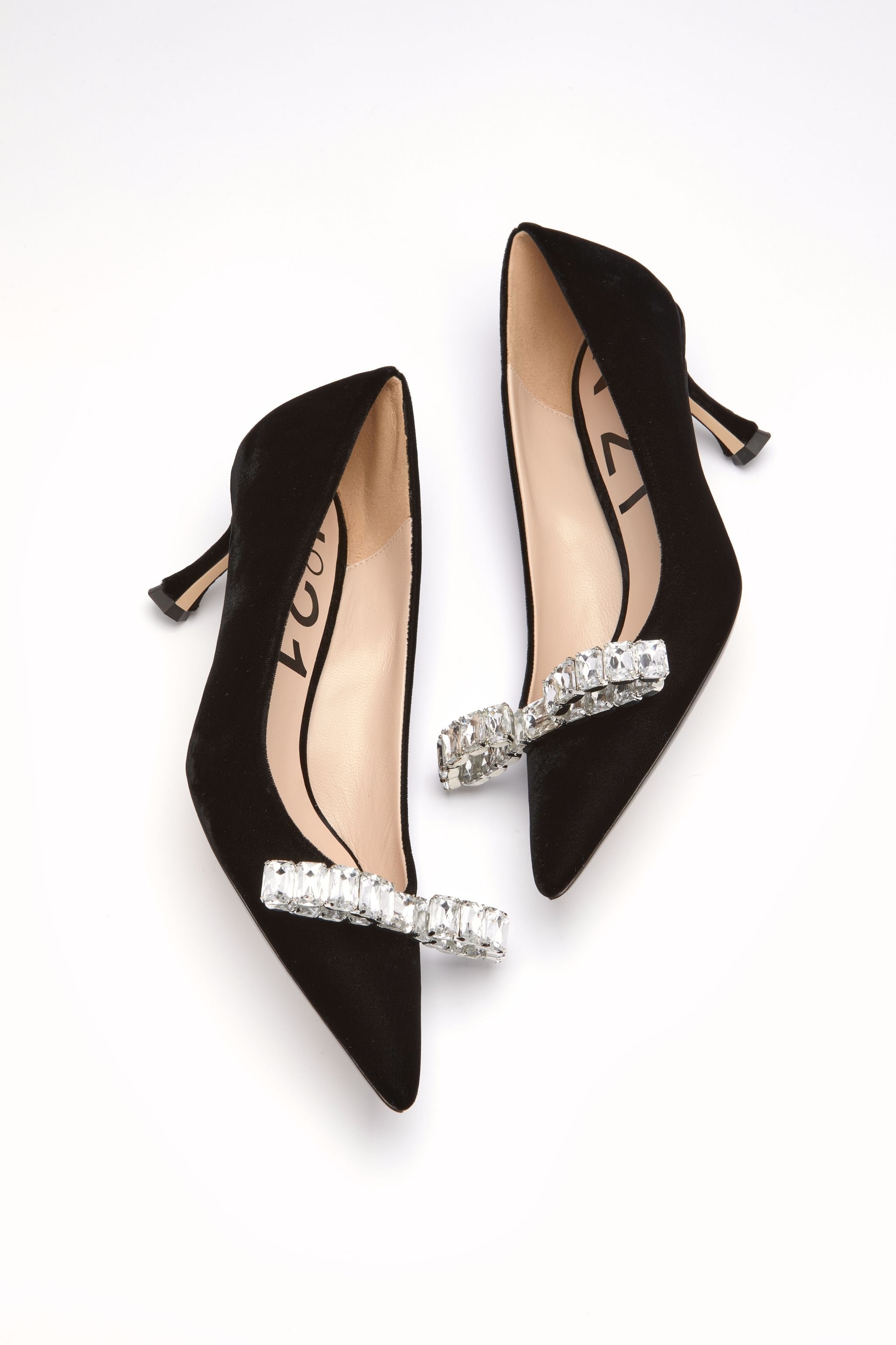 CRYSTAL-EMBELLISHED PUMPS - 4