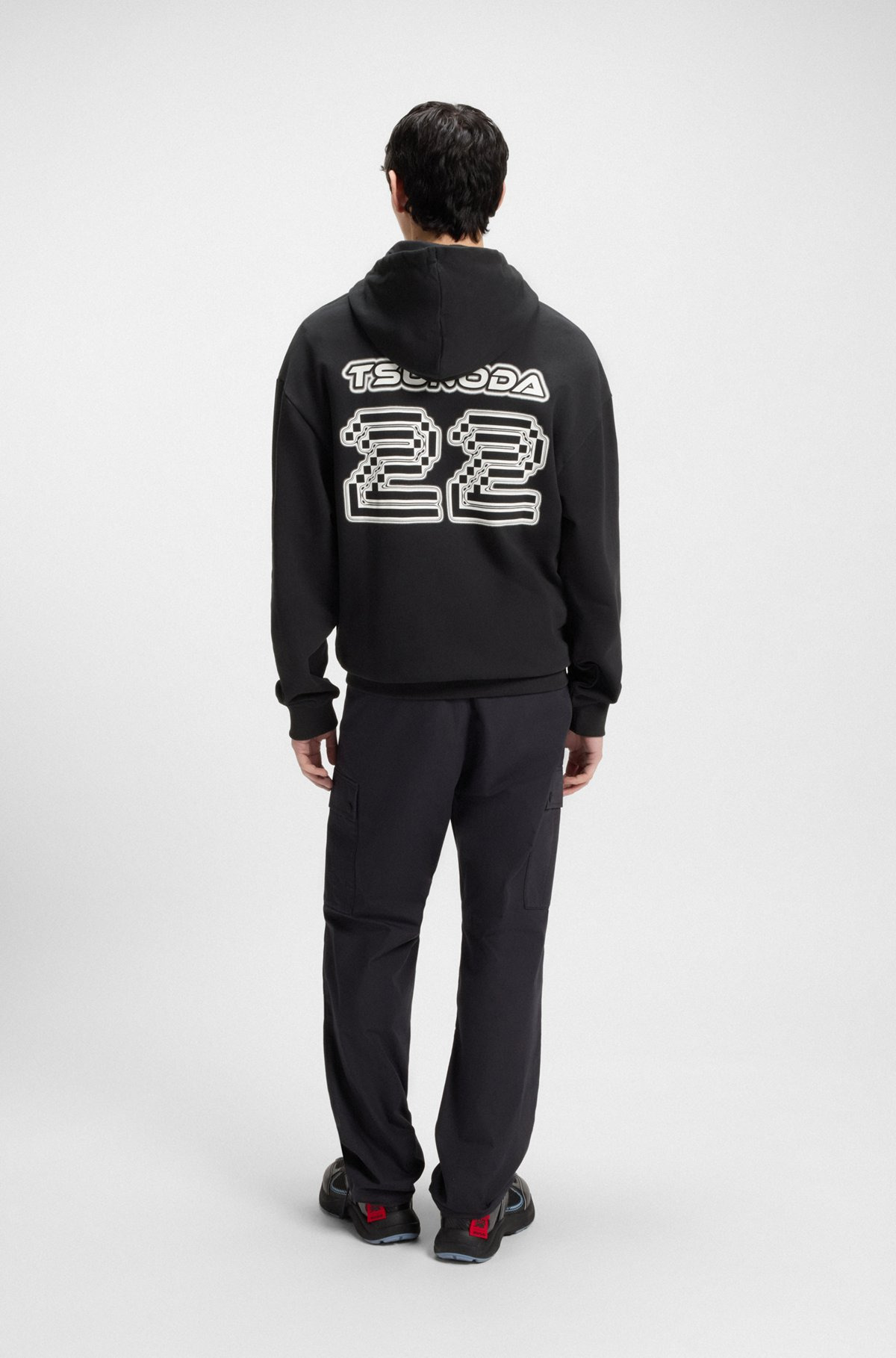 HUGO X VCARB FANWEAR HOODIE WITH YUKI TSUNODA ARTWORK - 5