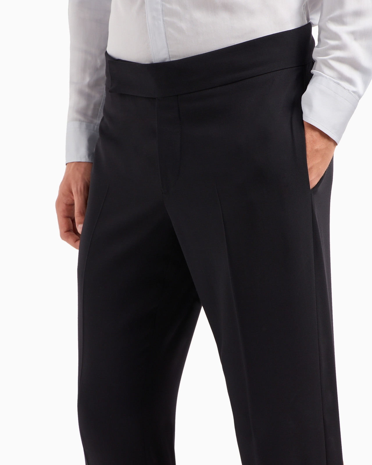 Wool crêpe flat-front trousers - 5
