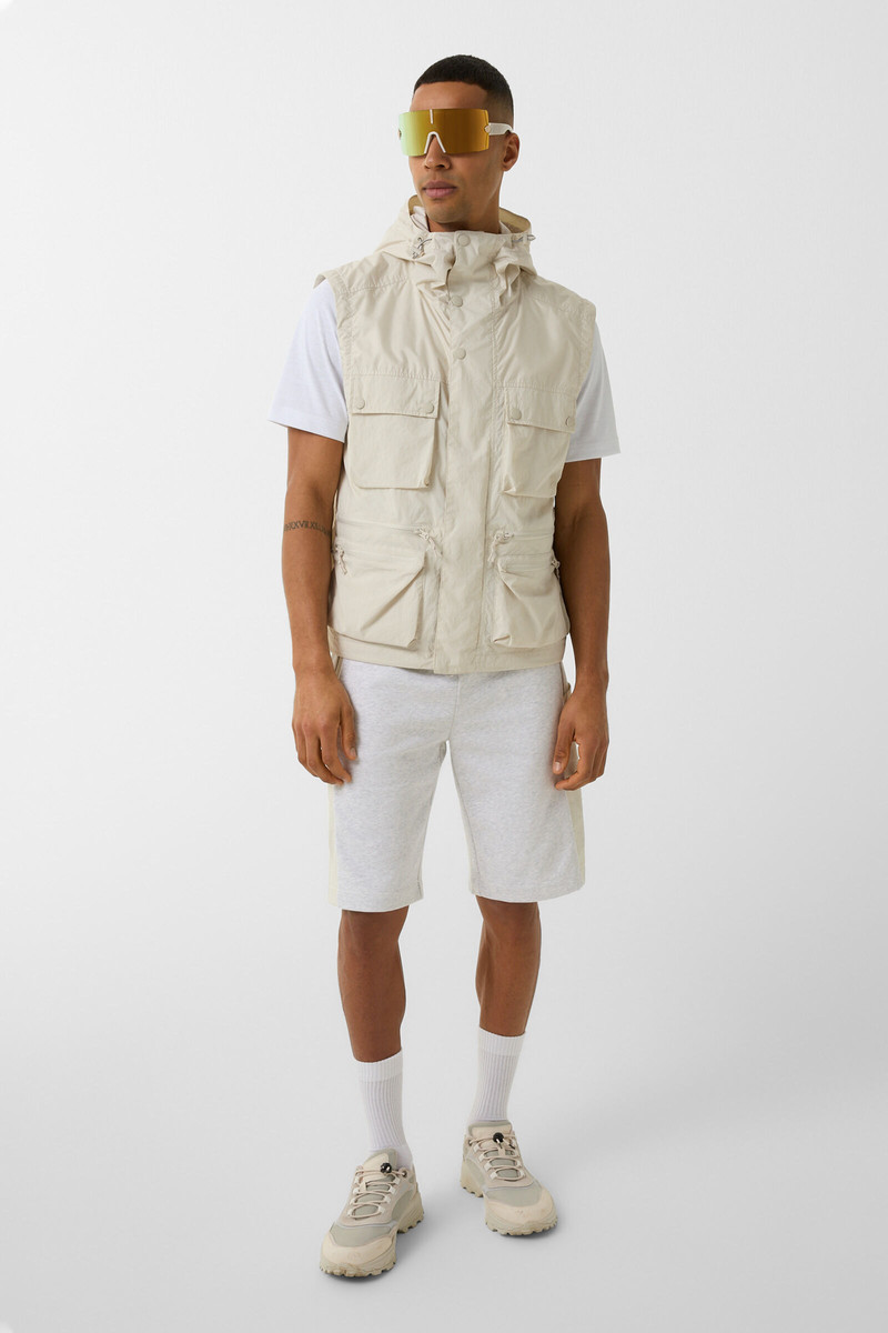 BOGNER Marek vest in Sand outlook