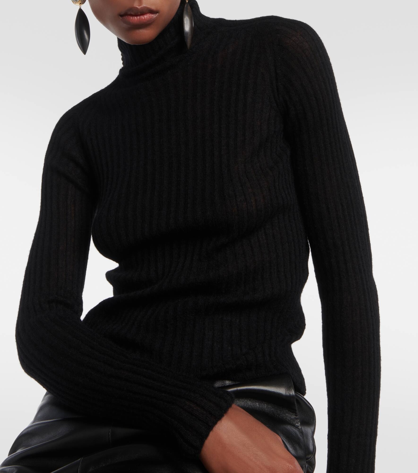 Wool-blend turtleneck sweater - 4