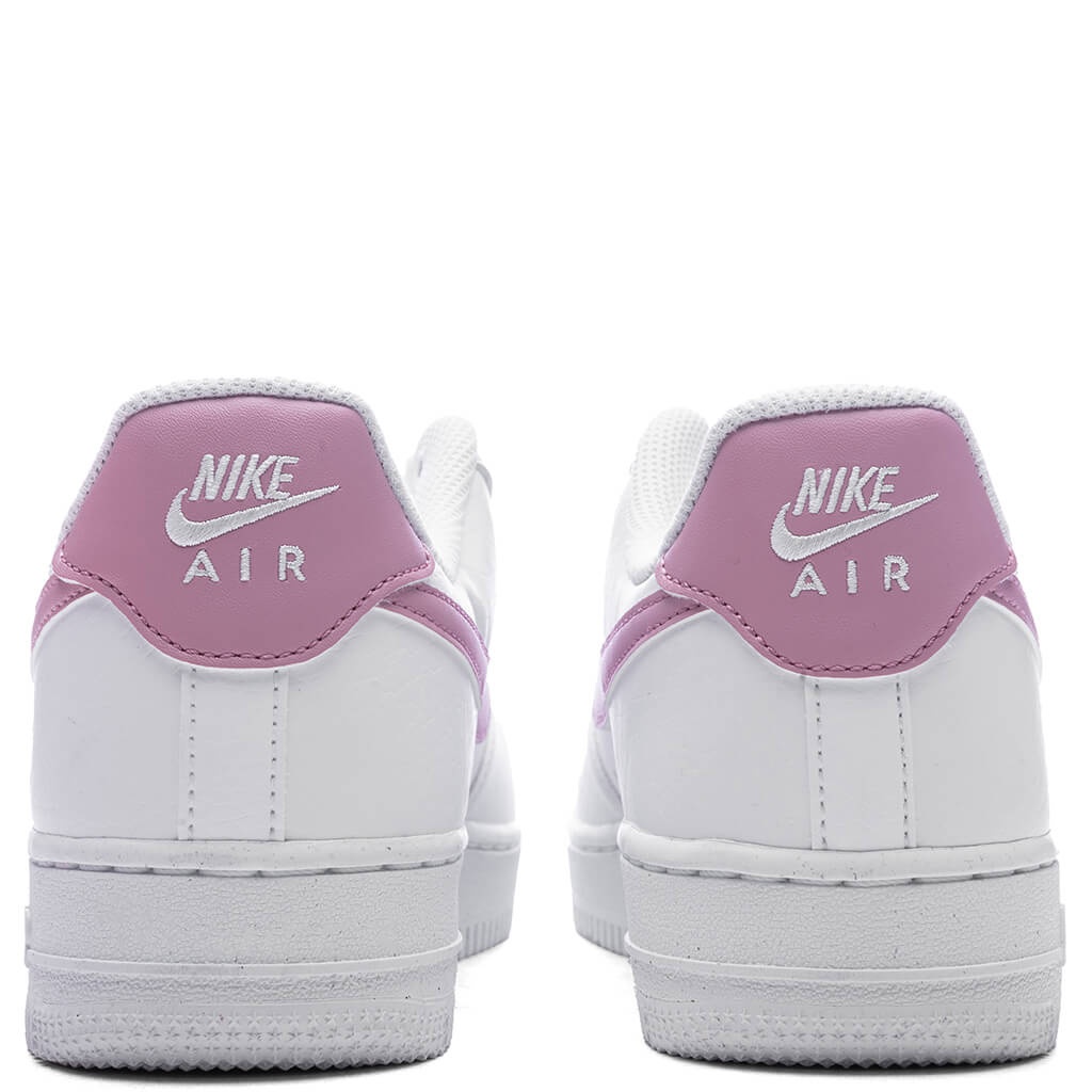 WOMEN'S AIR FORCE 1 '07 NEXT NATURE - WHITE/ELEMENTAL PINK - 4