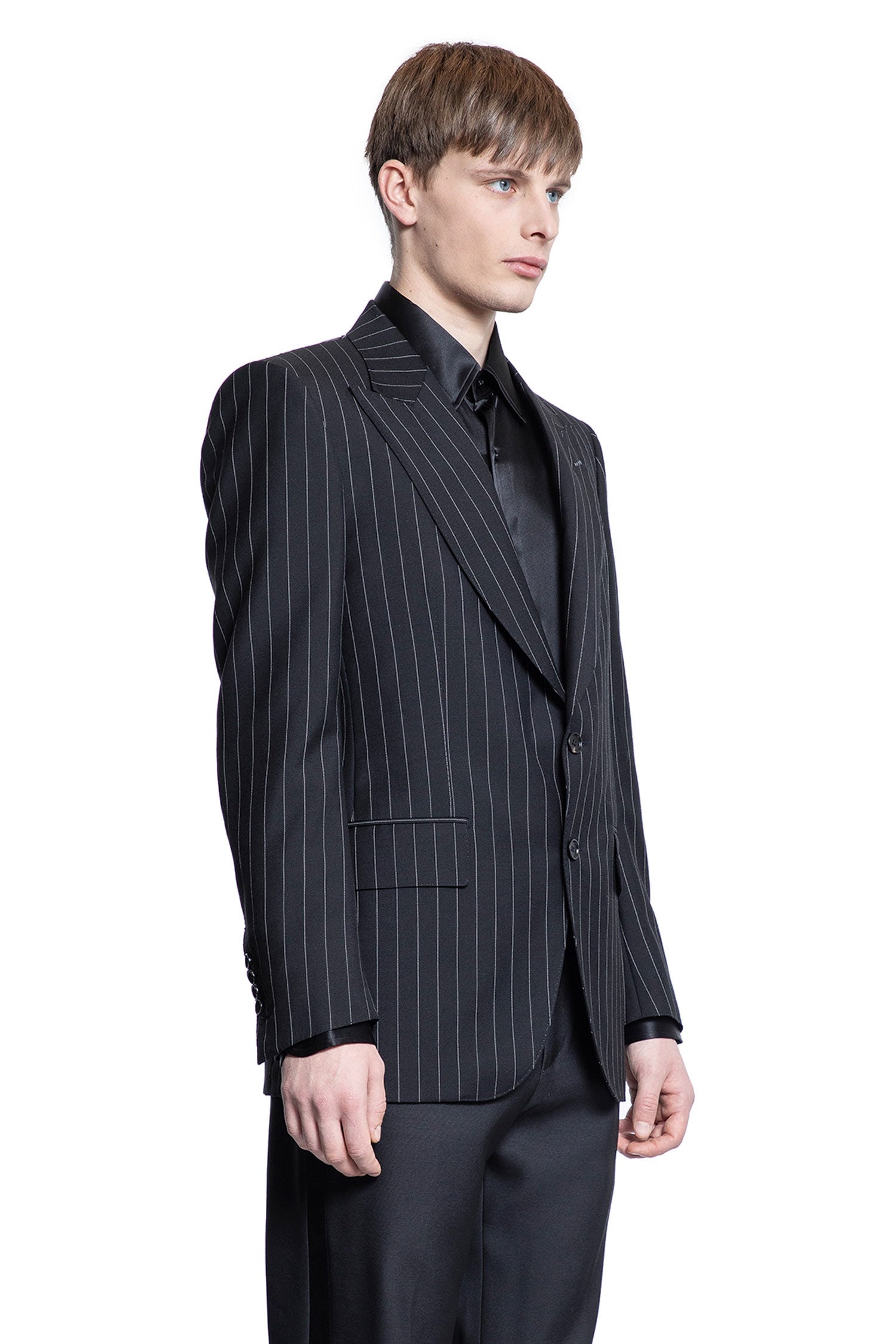Wool-Mohair-Pinstriped-Blazer - 2