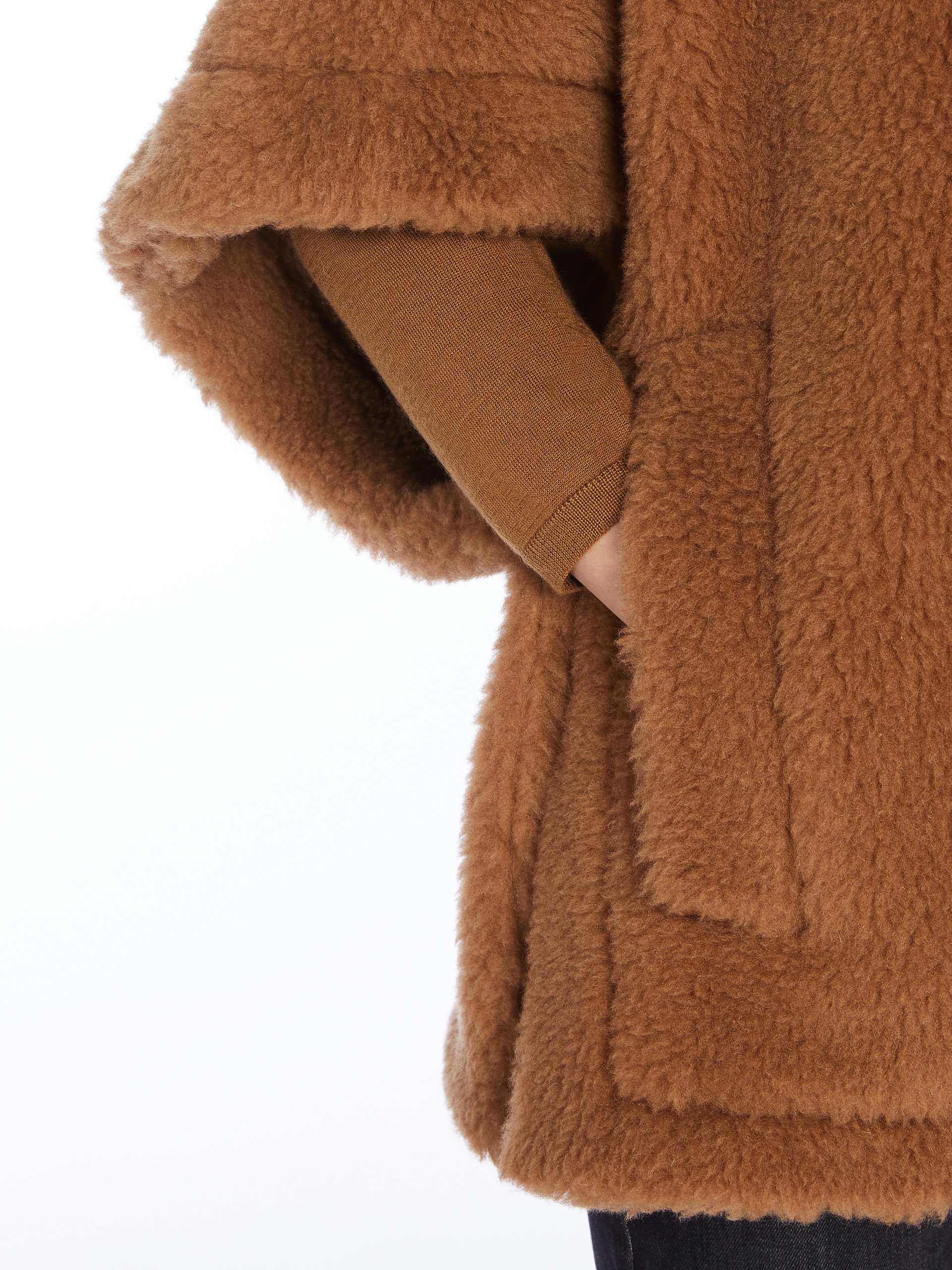 Max Mara NEWMANTO Biker jacket cape in Teddy fabric | REVERSIBLE
