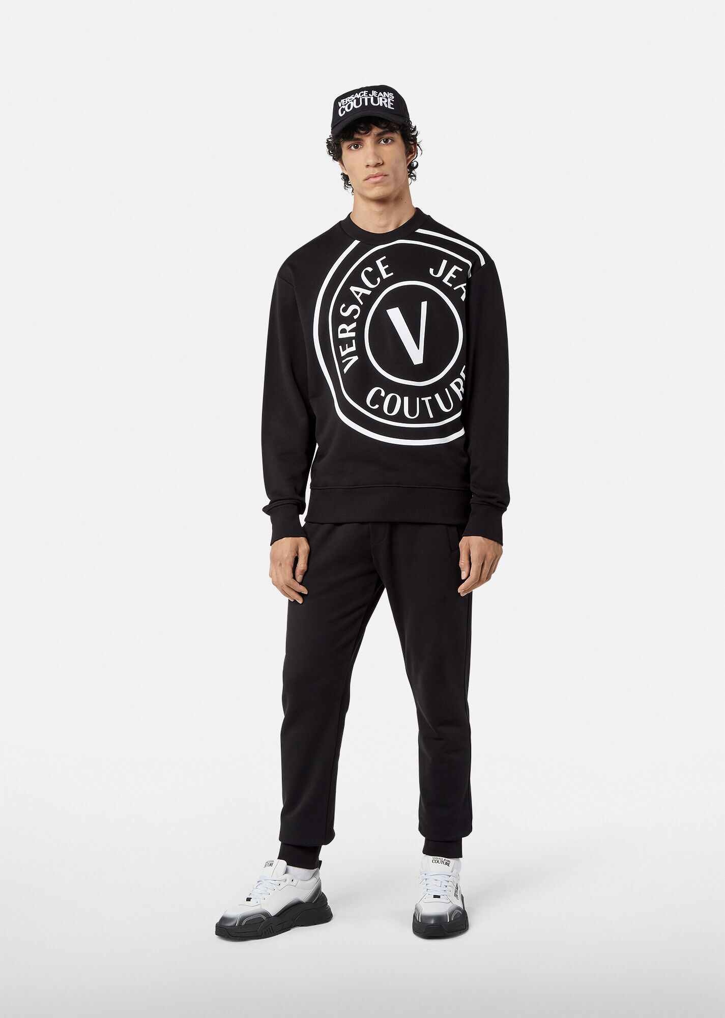 V-Emblem Jumper - 4