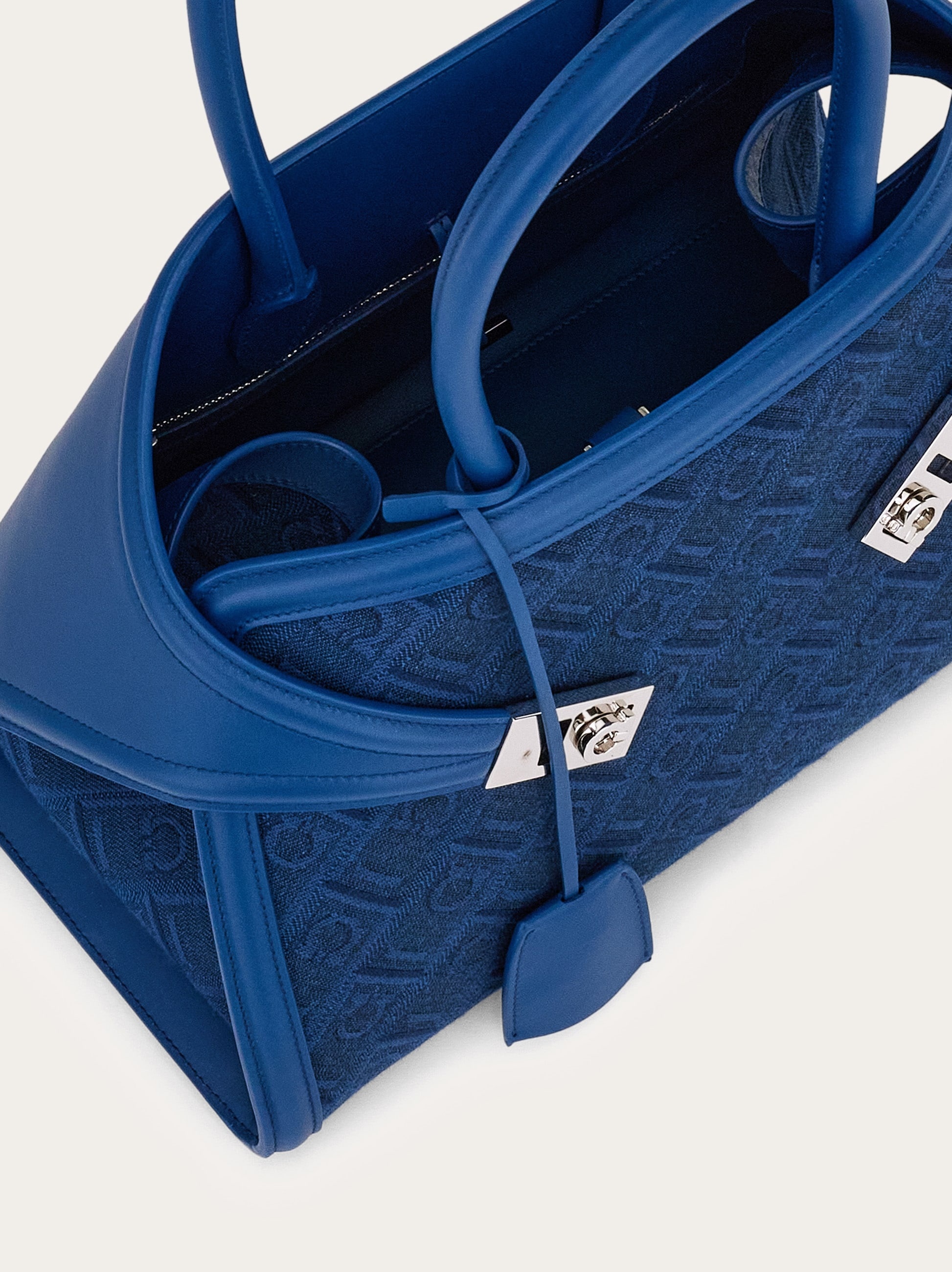 Hug jacquard handbag (S) - 6