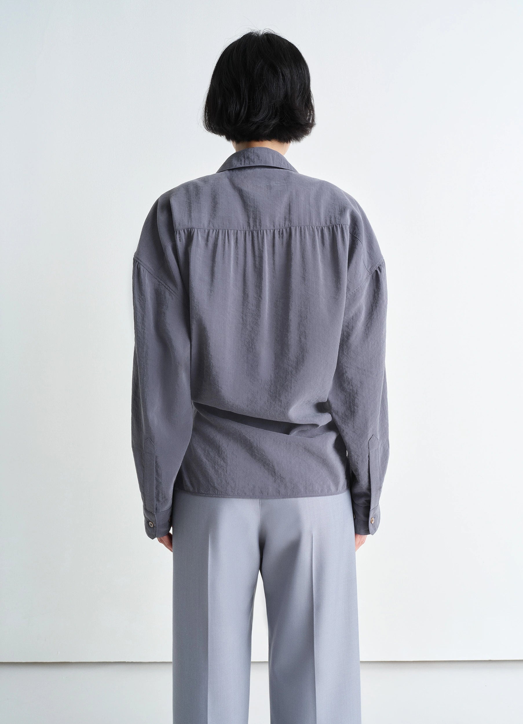 STRAIGHT COLLAR TWISTED SHIRT - 4