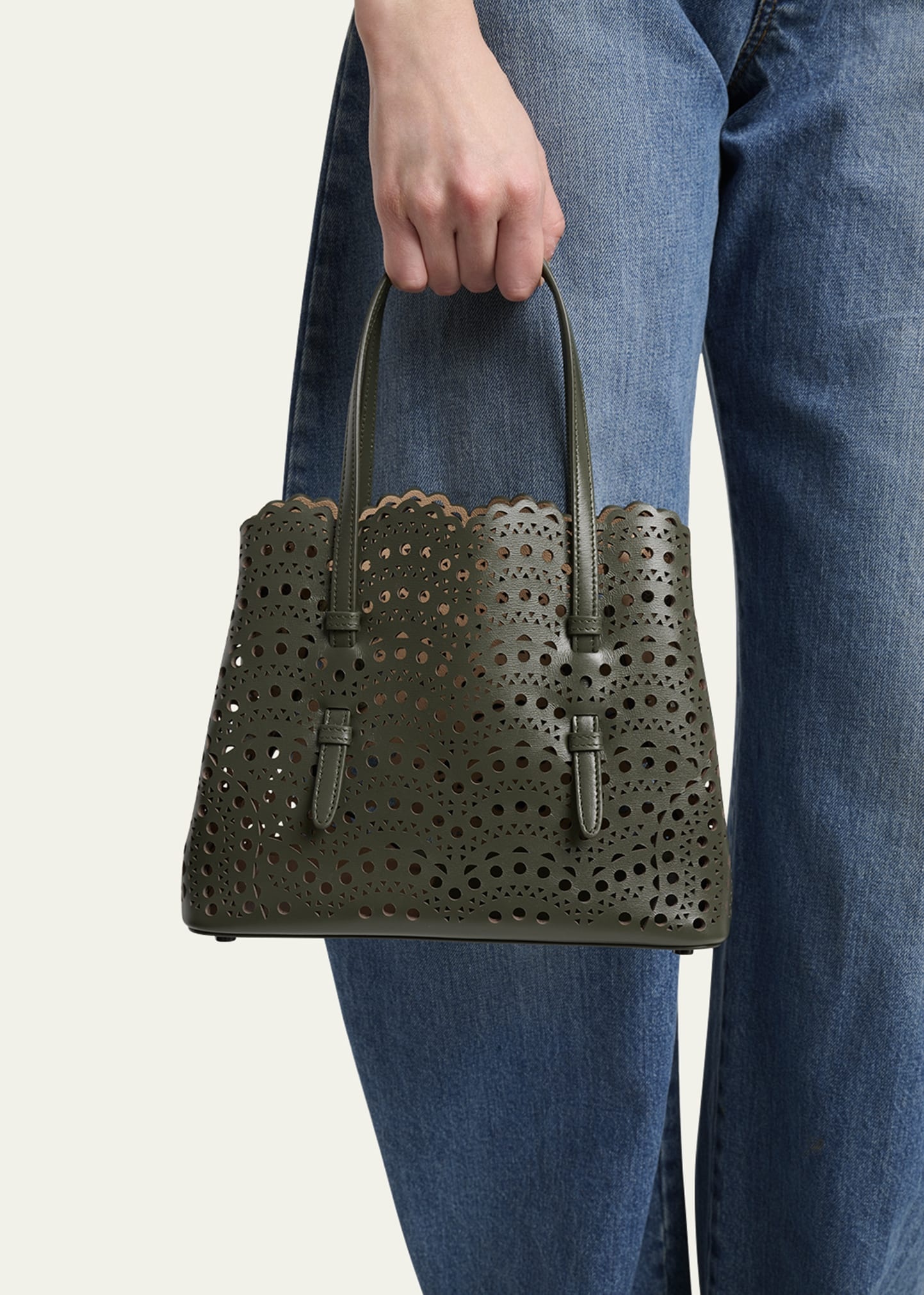 Mina 25 Tote Bag in Vienne Wave Perforated Leather - 2