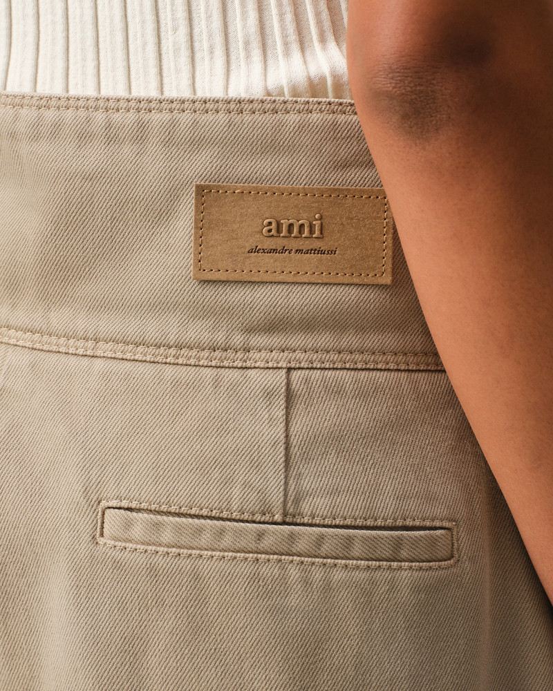 BEIGE COTTON WRAPPED BELTED BERMUDA SHORTS 5