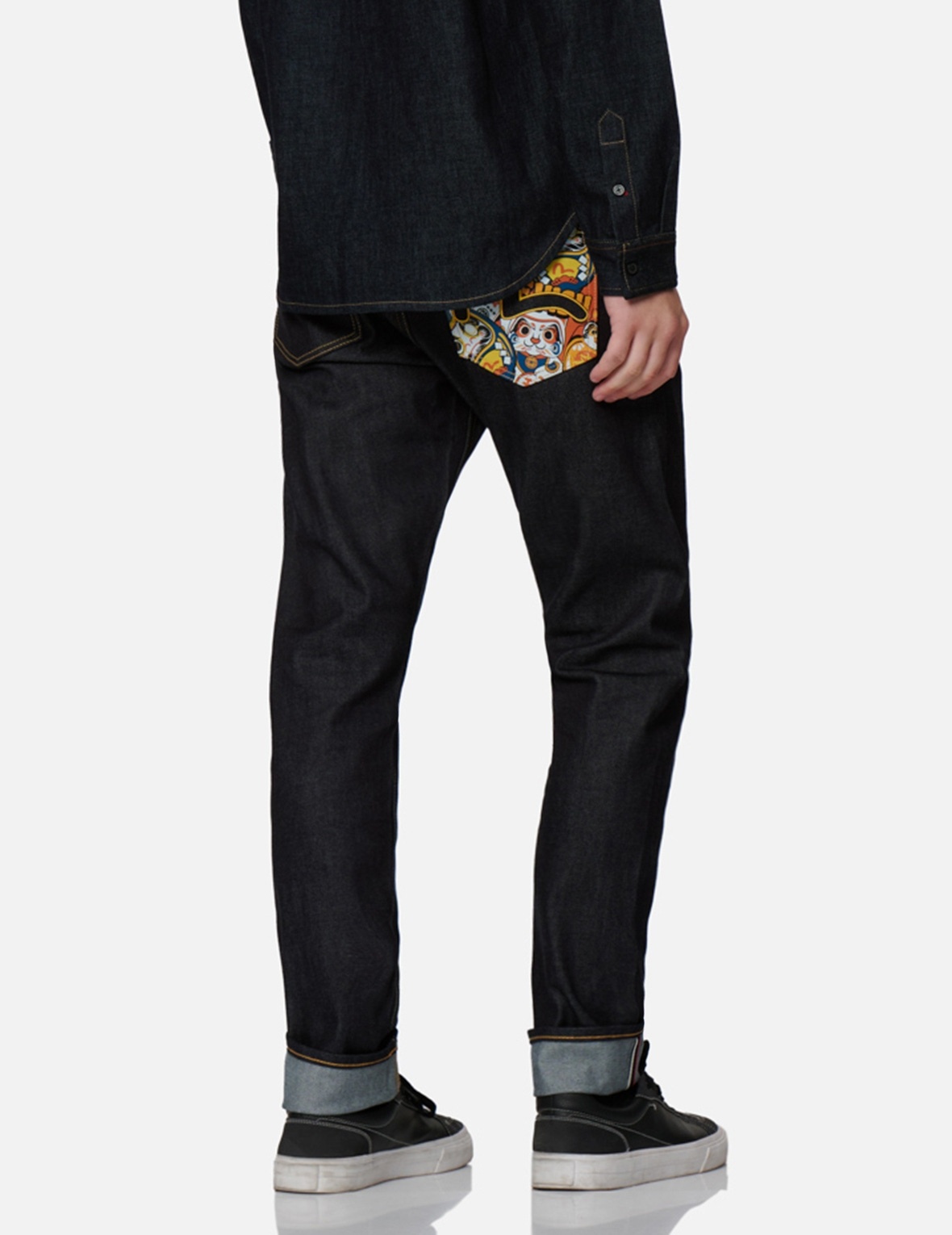EVISU SQUAD GRAPHIC PRINT CARROT-FIT JEANS #2017 - 7