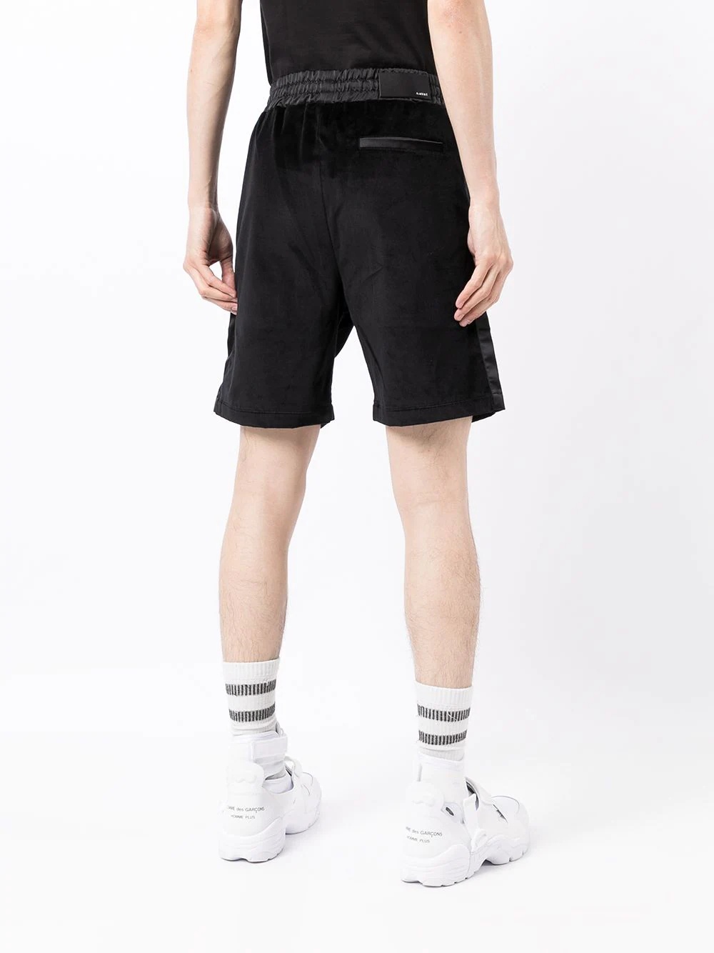 toggle-fastening velvet-effect shorts - 4