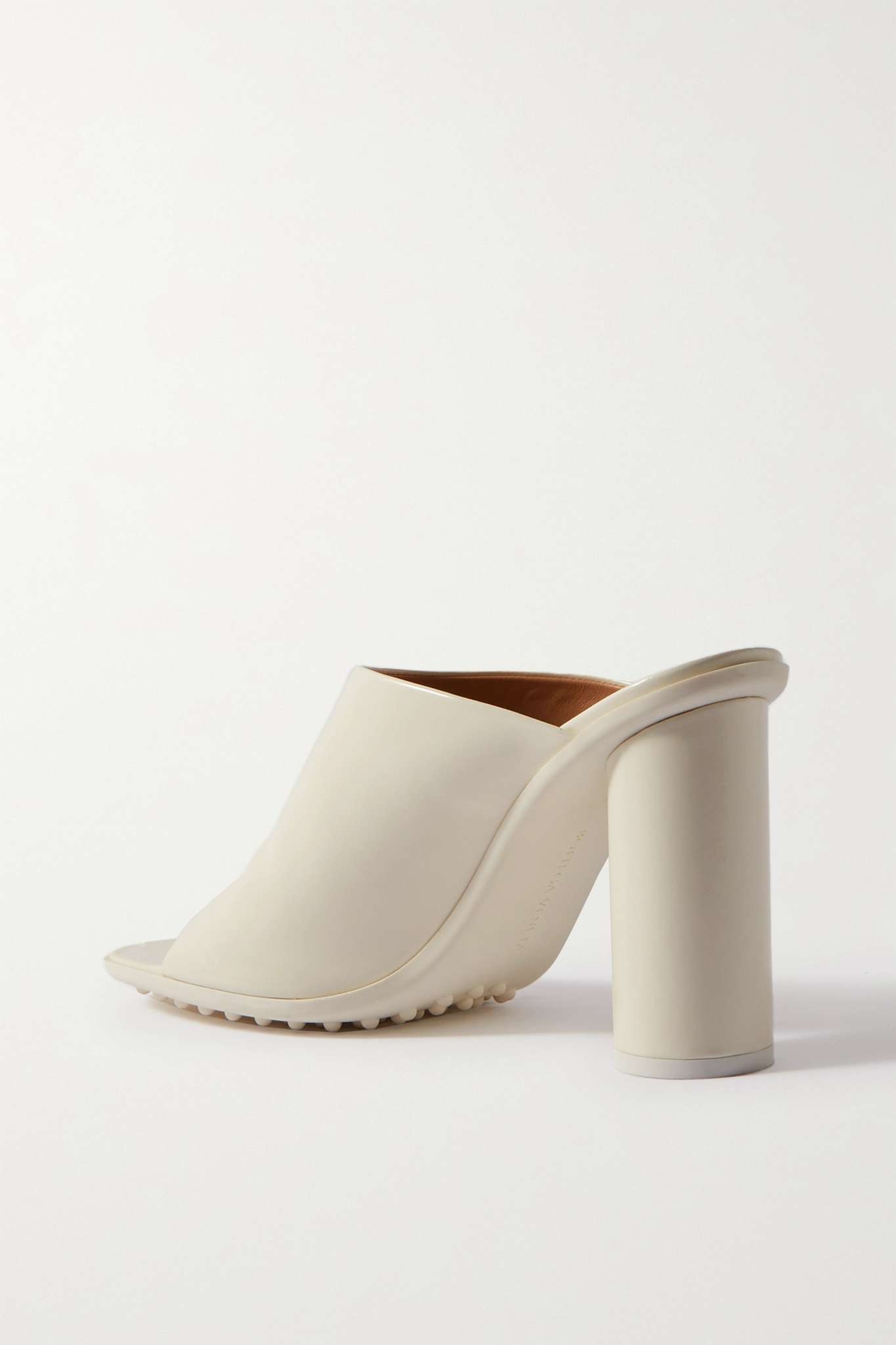 Atomic patent-leather mules - 3