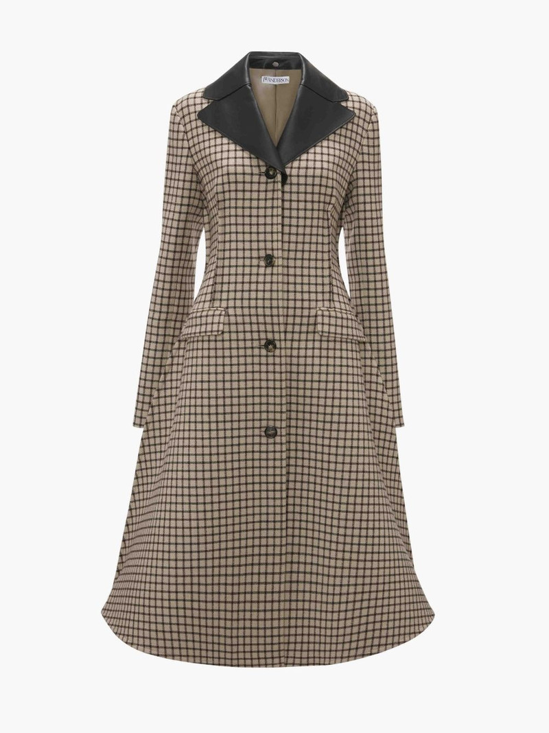 A LINE SINGLE-BREASTED COAT 1