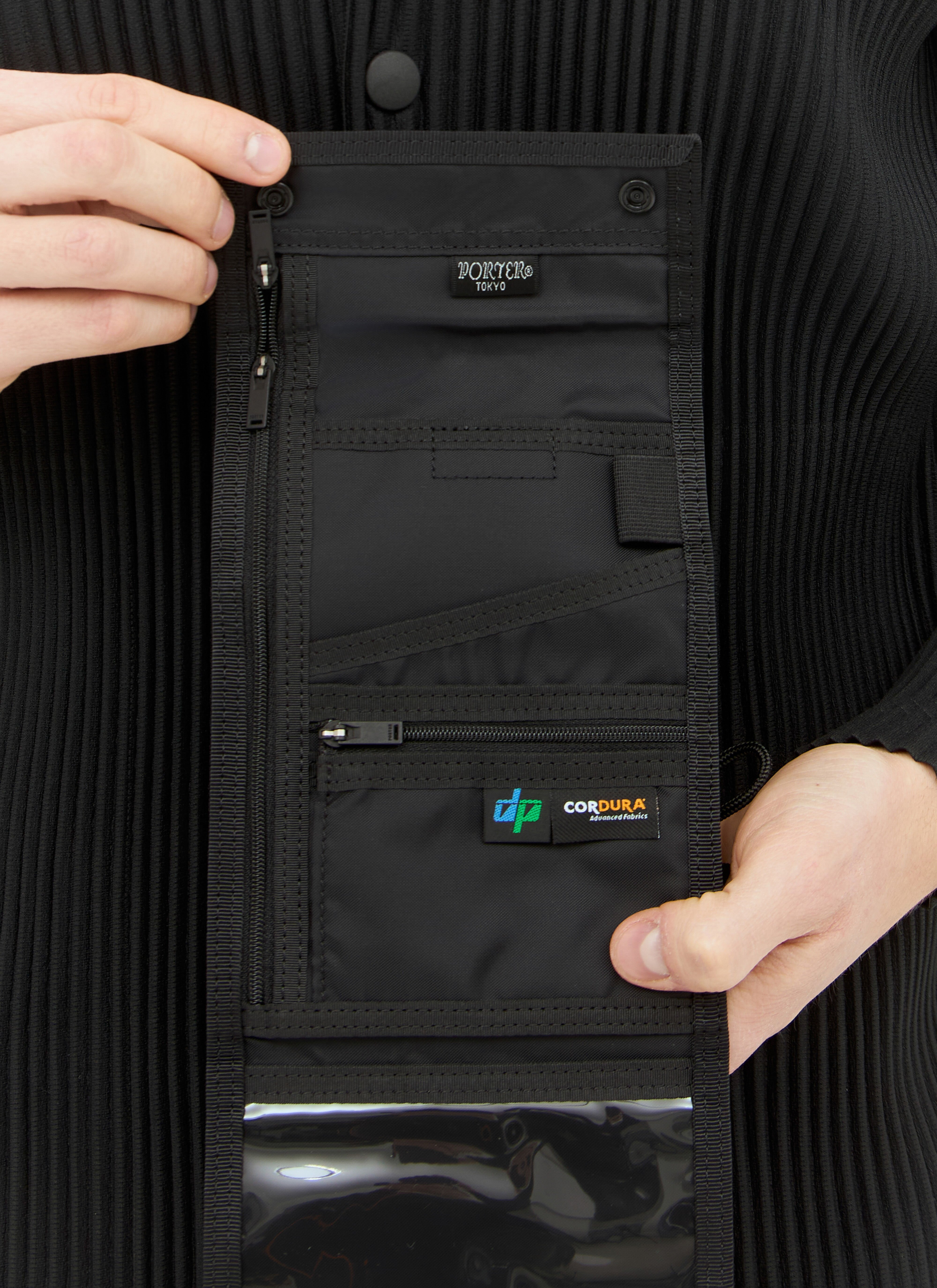 Hybrid Travel Case - 6
