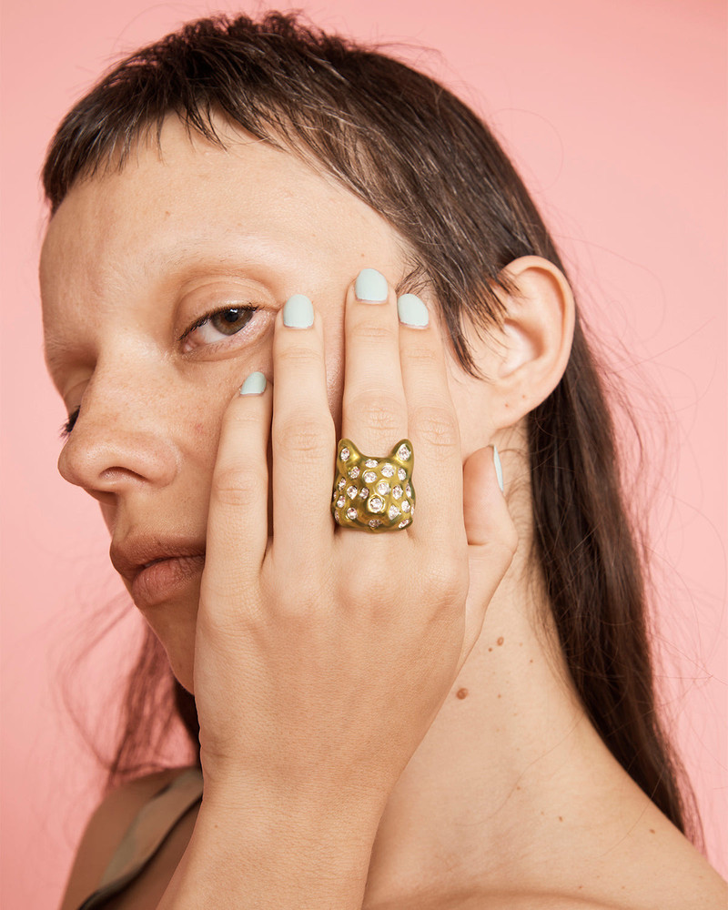 Collina Strada LIME PUFFY BUNNY RING outlook