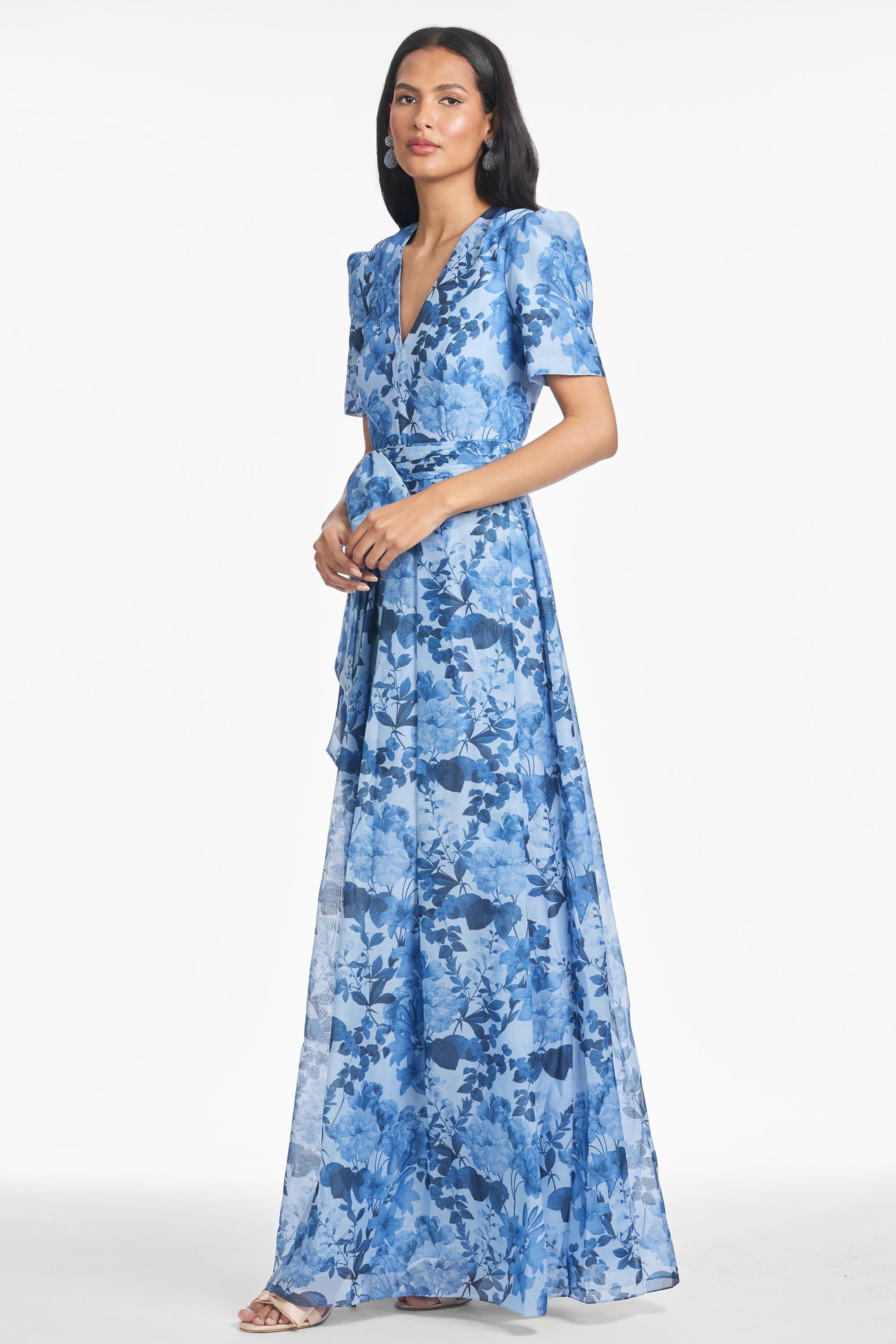 BRONWYN GOWN - CEYLON FLORIBUNDA - 2