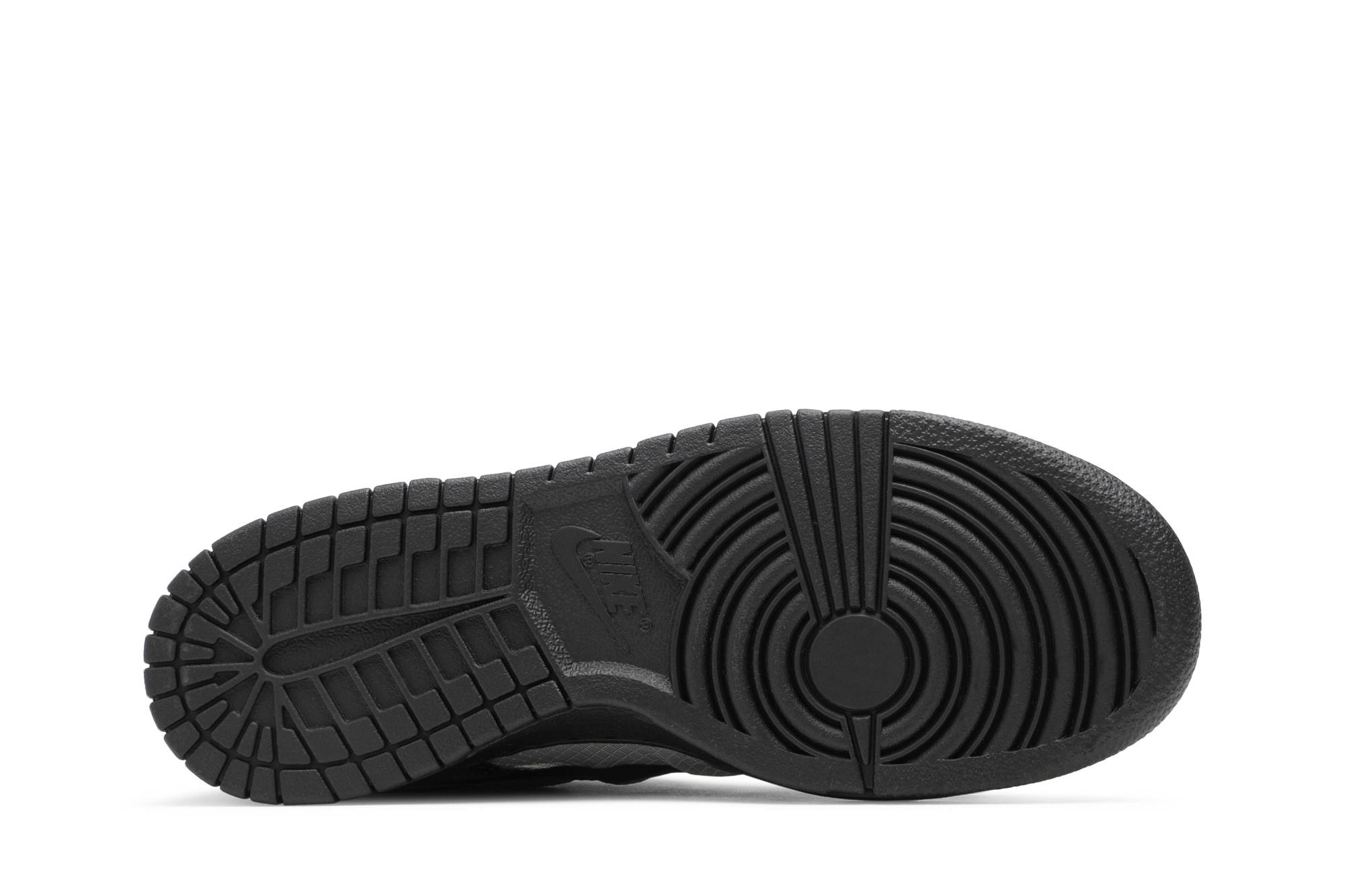 Comme des Garçons x Wmns Dunk Low 'Black Clear' - 4