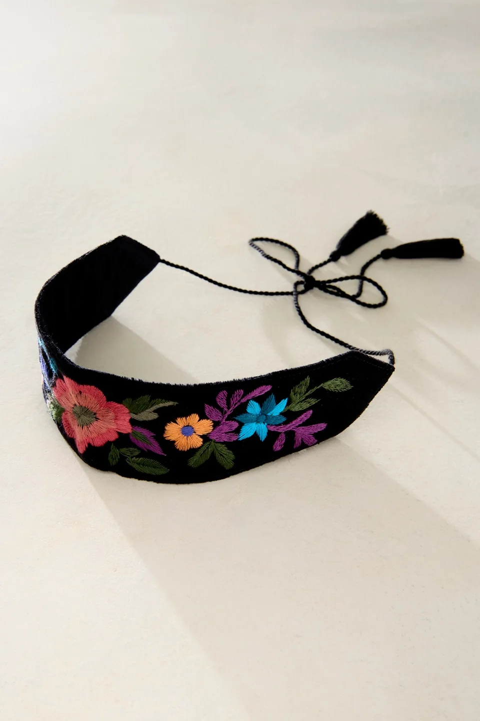 Sunny Choker Necklace - 1