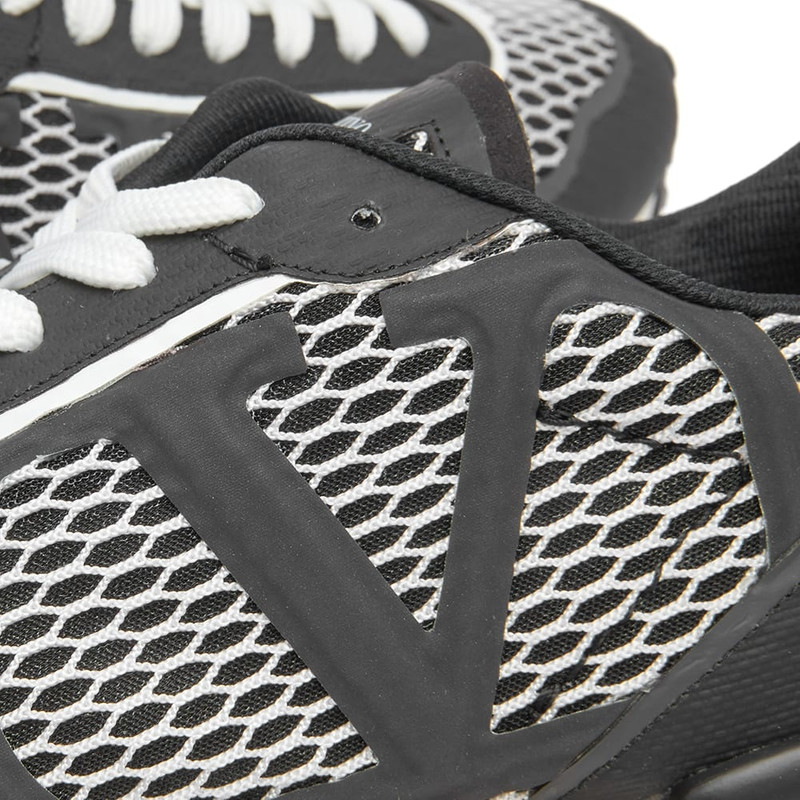 Valentino Vintage Runner 4