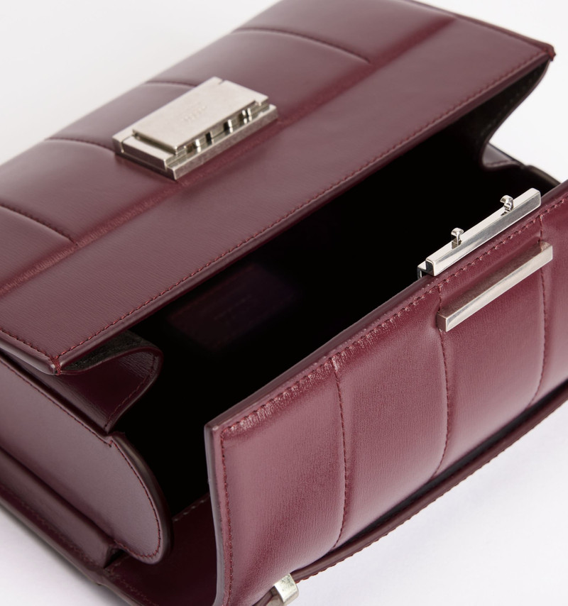 Déjà-Vu Small Bag 4