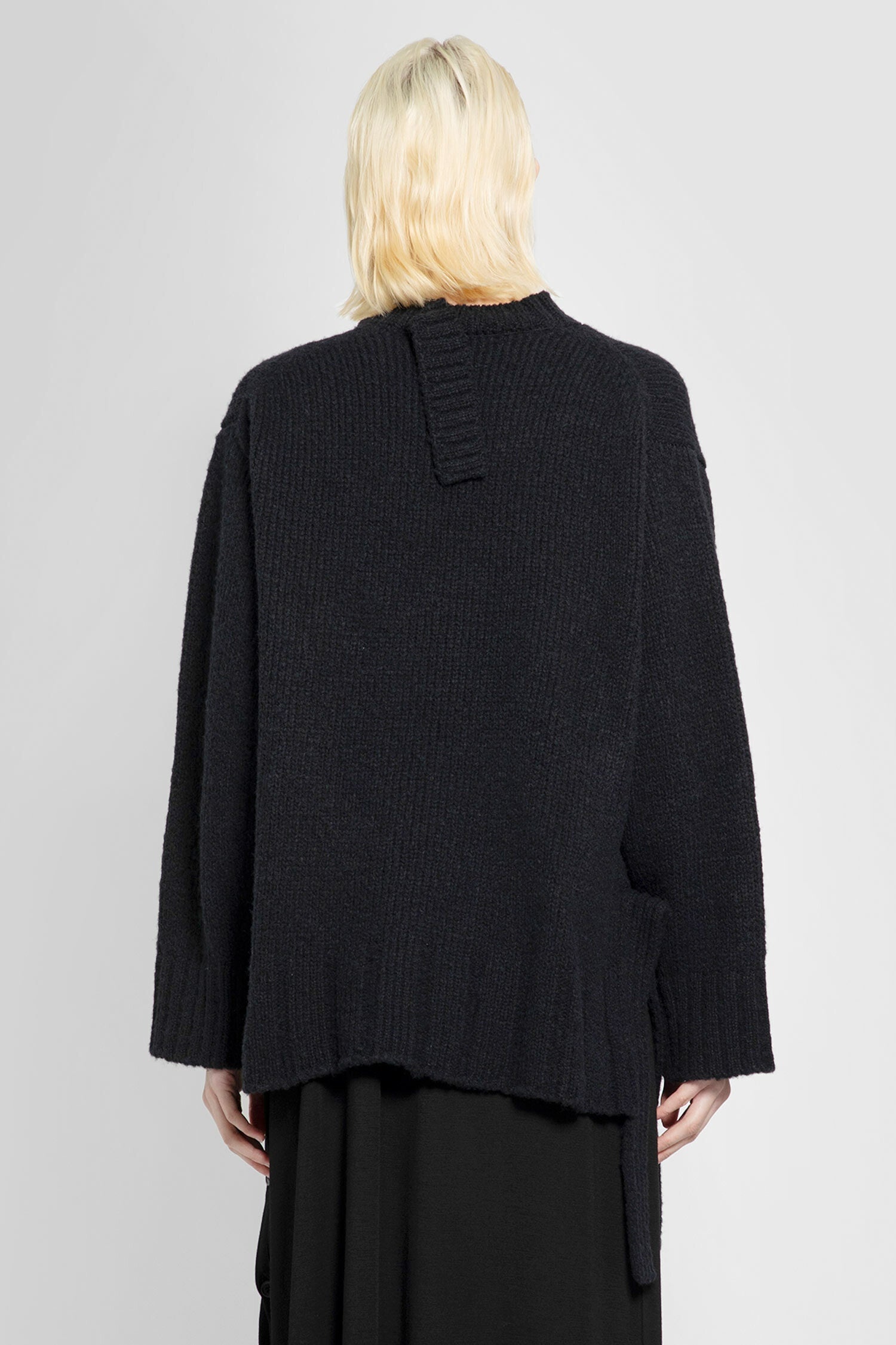 YOHJI YAMAMOTO WOMAN BLACK KNITWEAR - 3