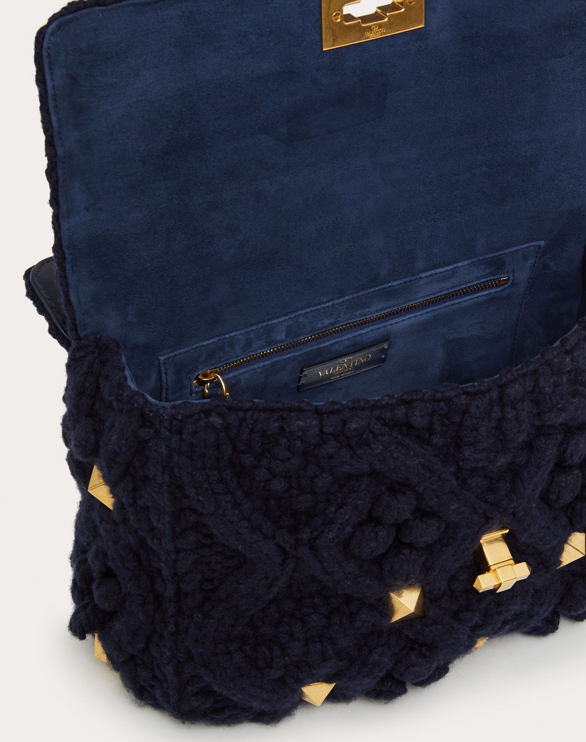 LARGE CASHMERE ROMAN STUD THE SHOULDER BAG WITH CHAIN - 4