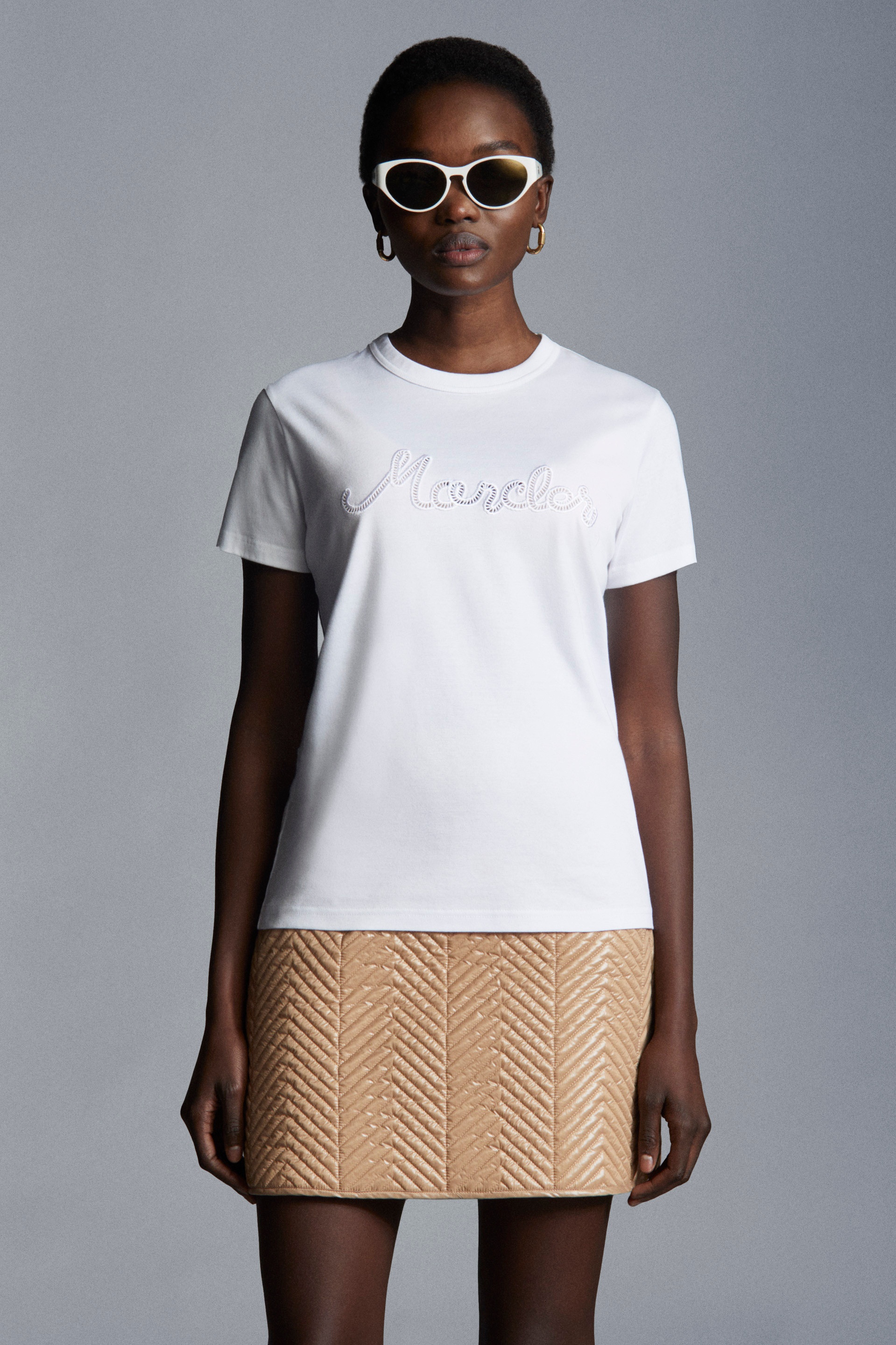 Logo Embroidered T-Shirt - 4