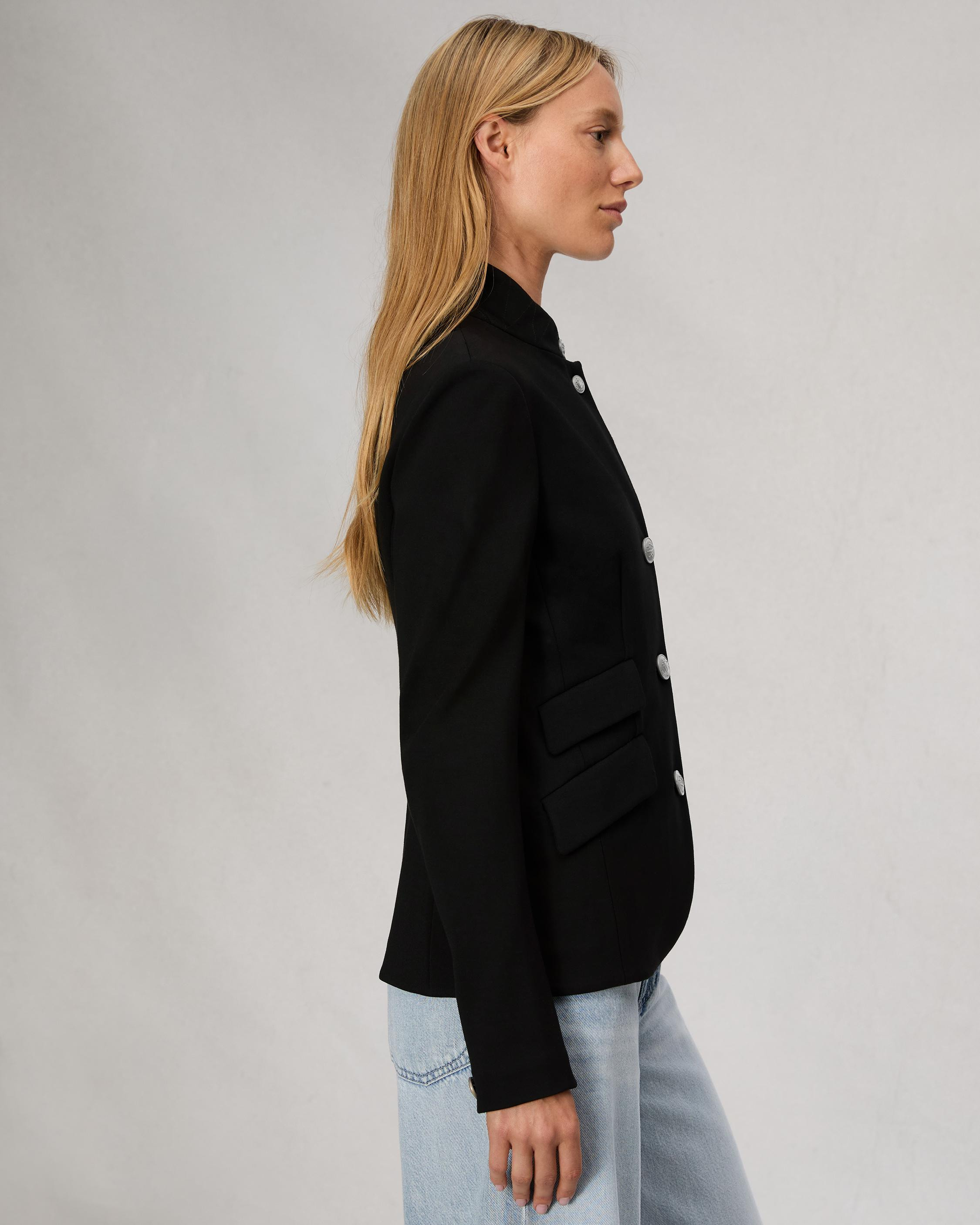 Slade Ponte Blazer
Slim Fit Blazer - 4